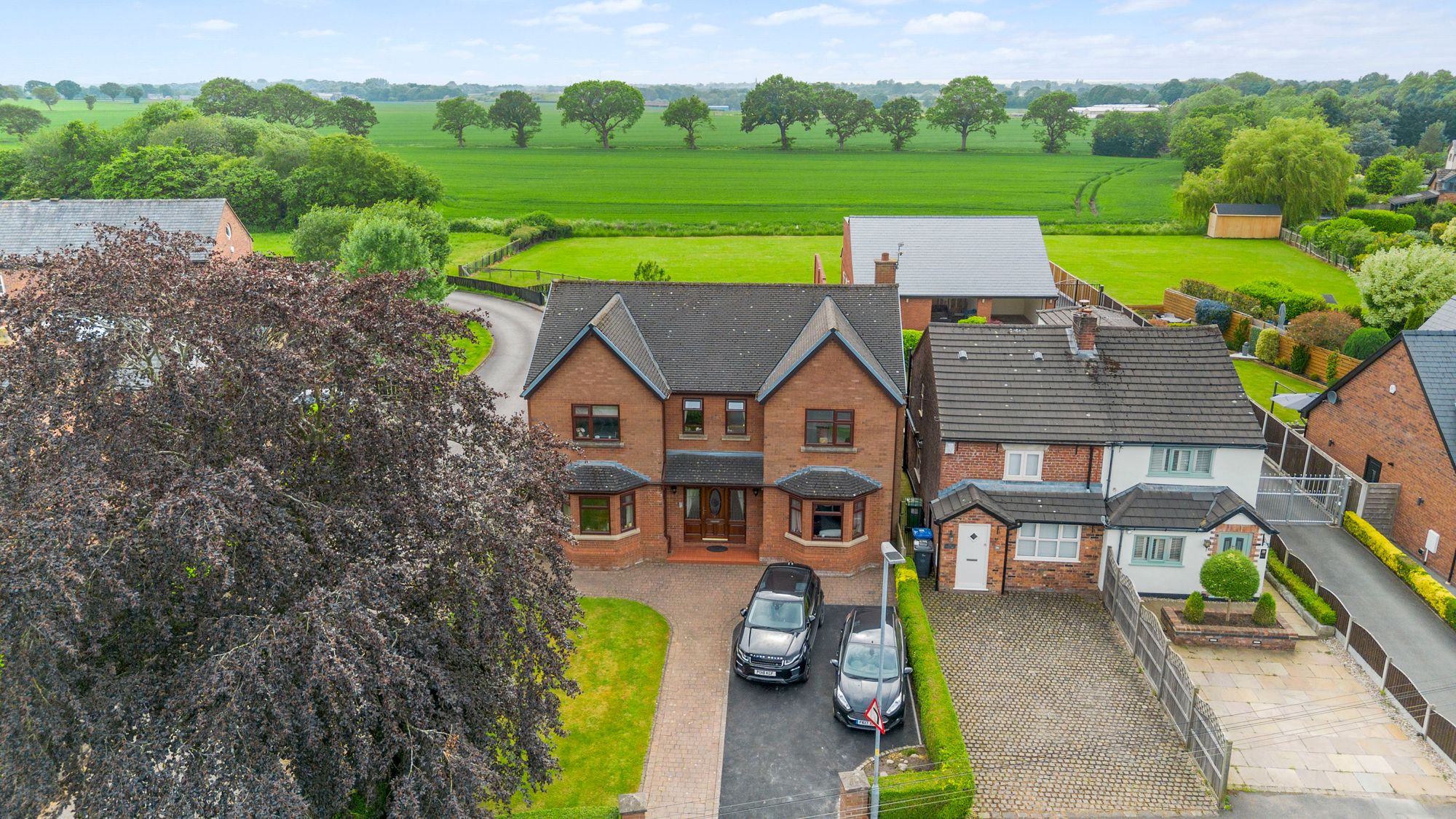 Heath Lane, Croft, WA3