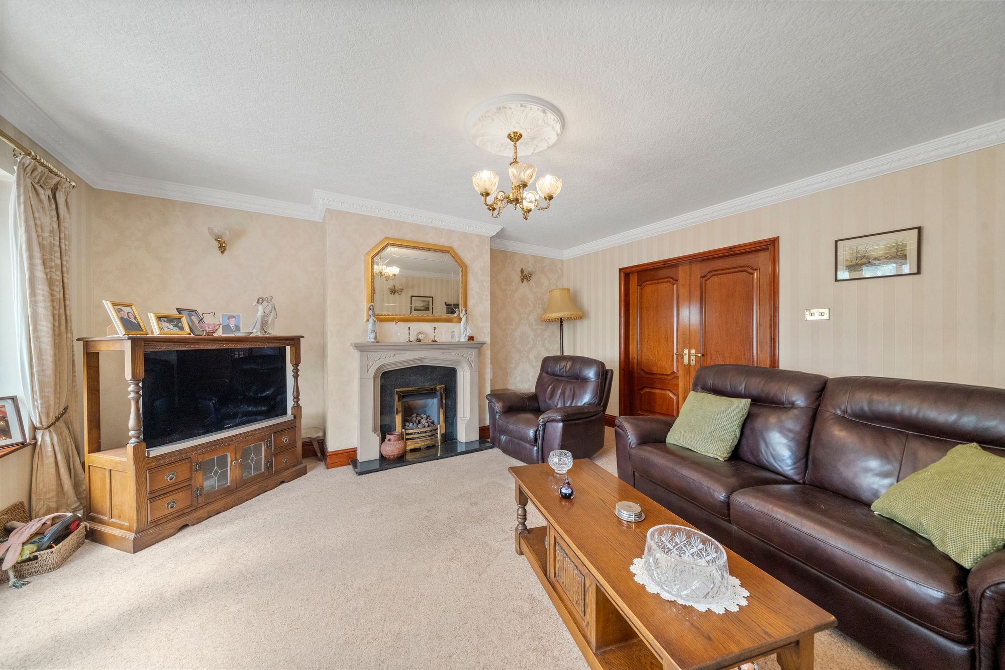 Heath Lane, Croft, WA3