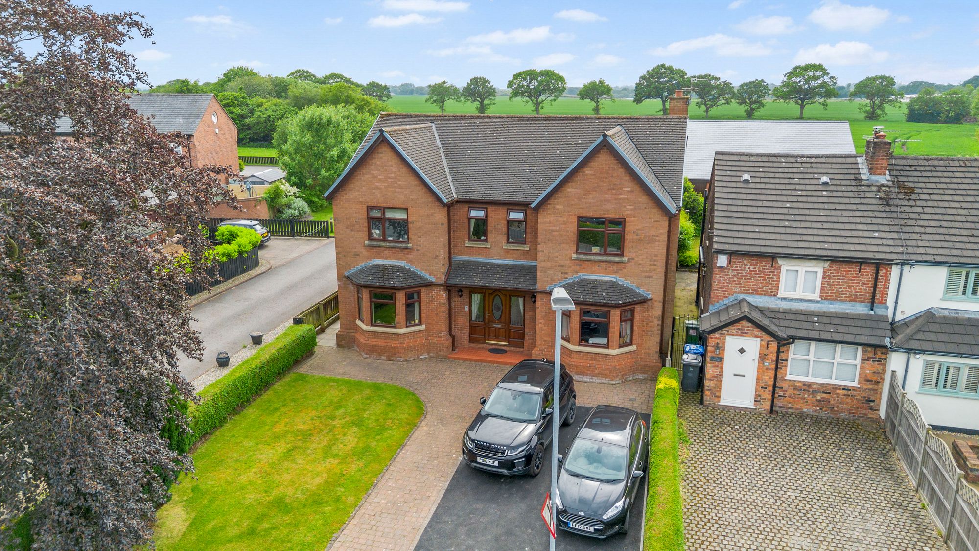 Heath Lane, Croft, WA3