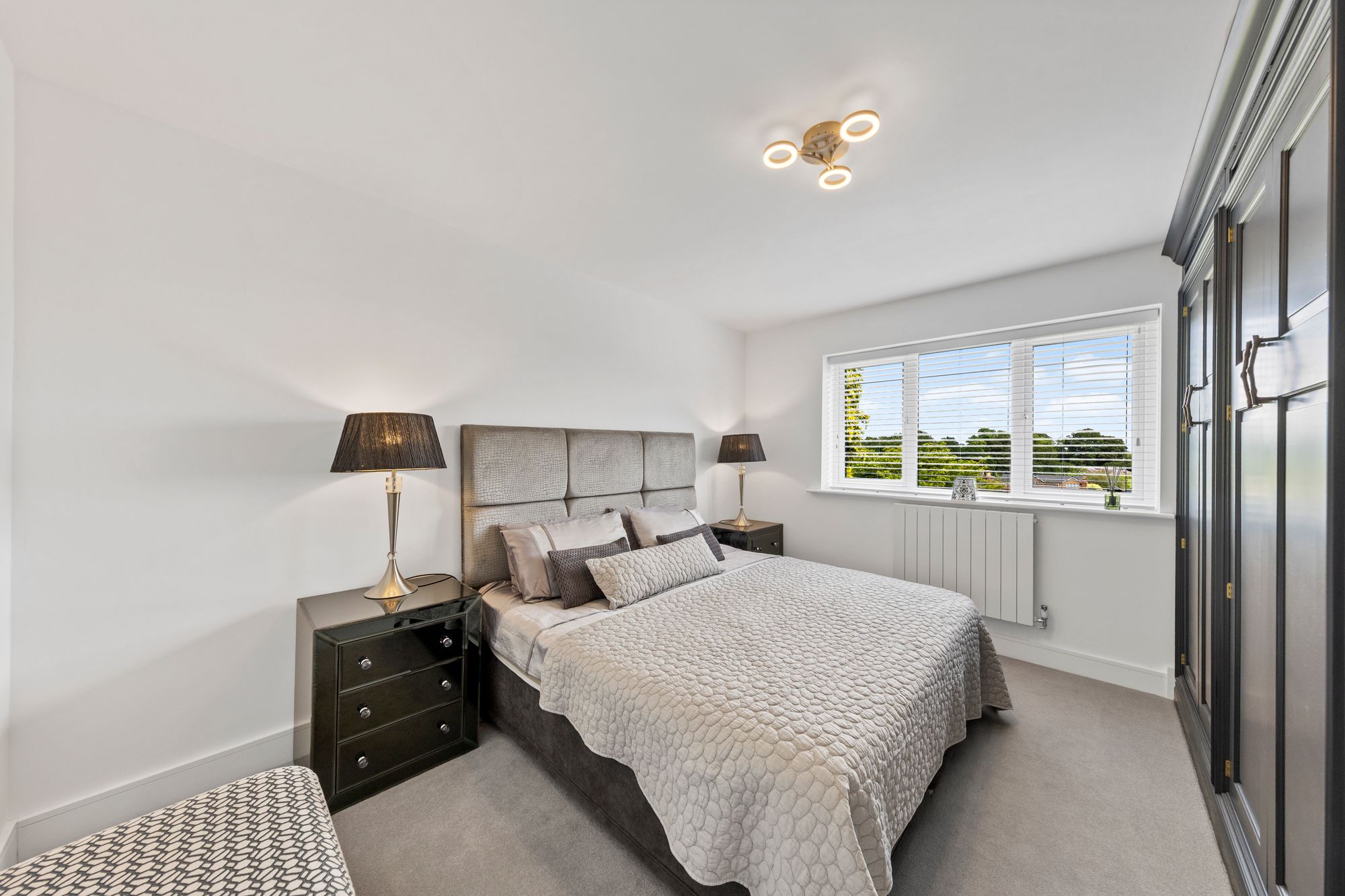 London Road, Appleton, WA4