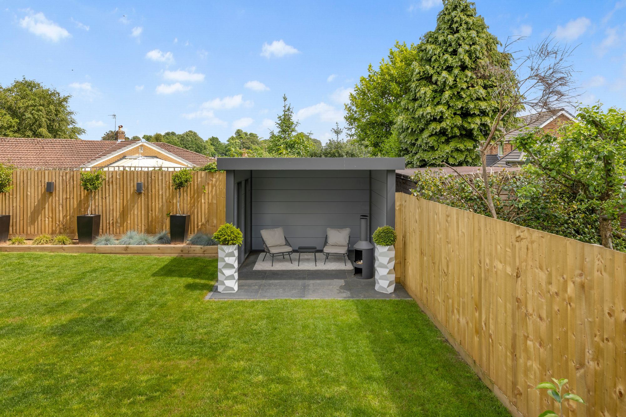 London Road, Appleton, WA4