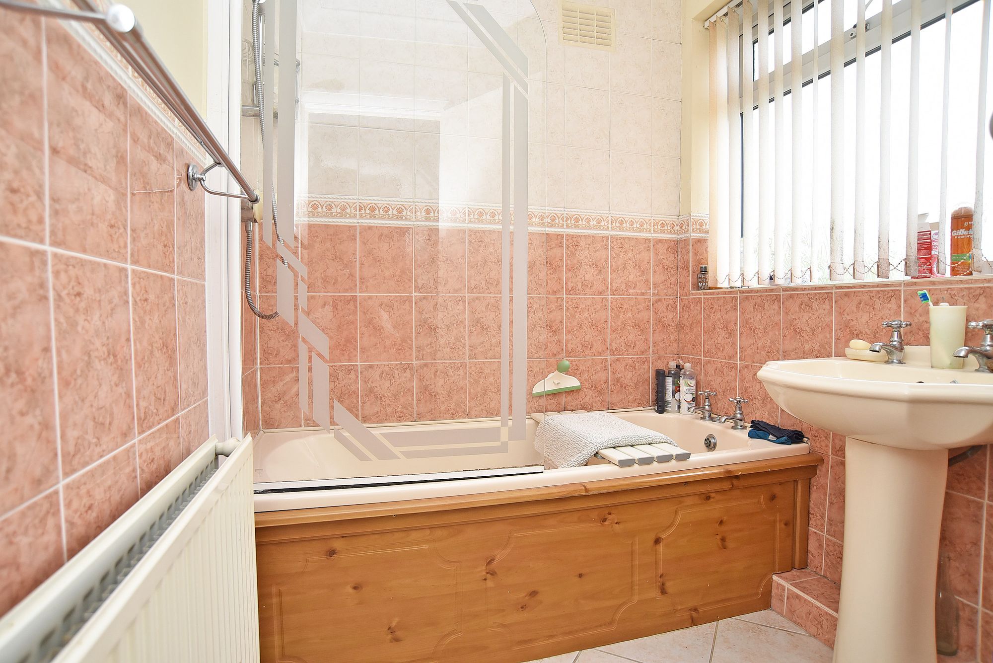 Harlow Park Road, Harrogate, HG2