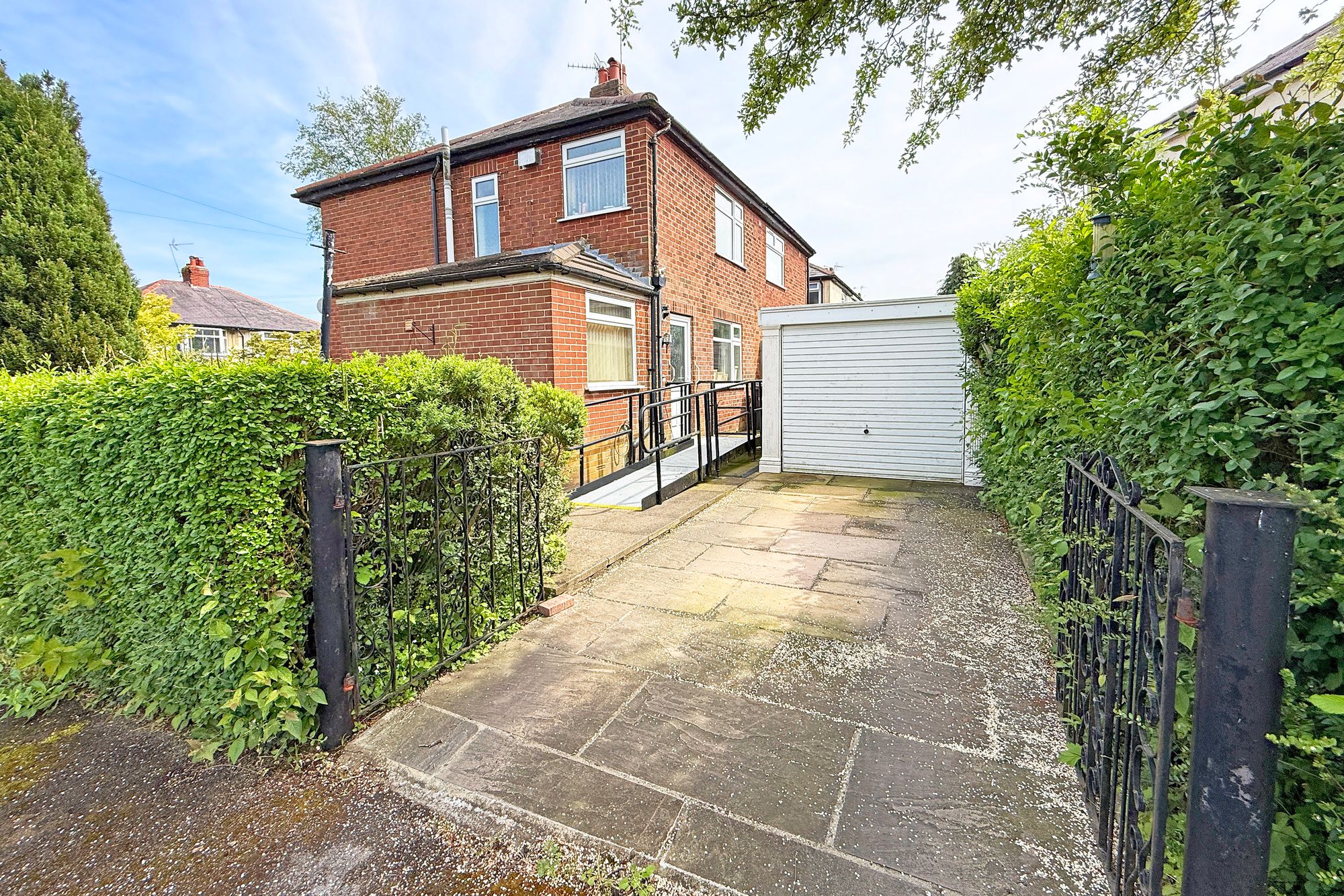 Harlow Park Road, Harrogate, HG2