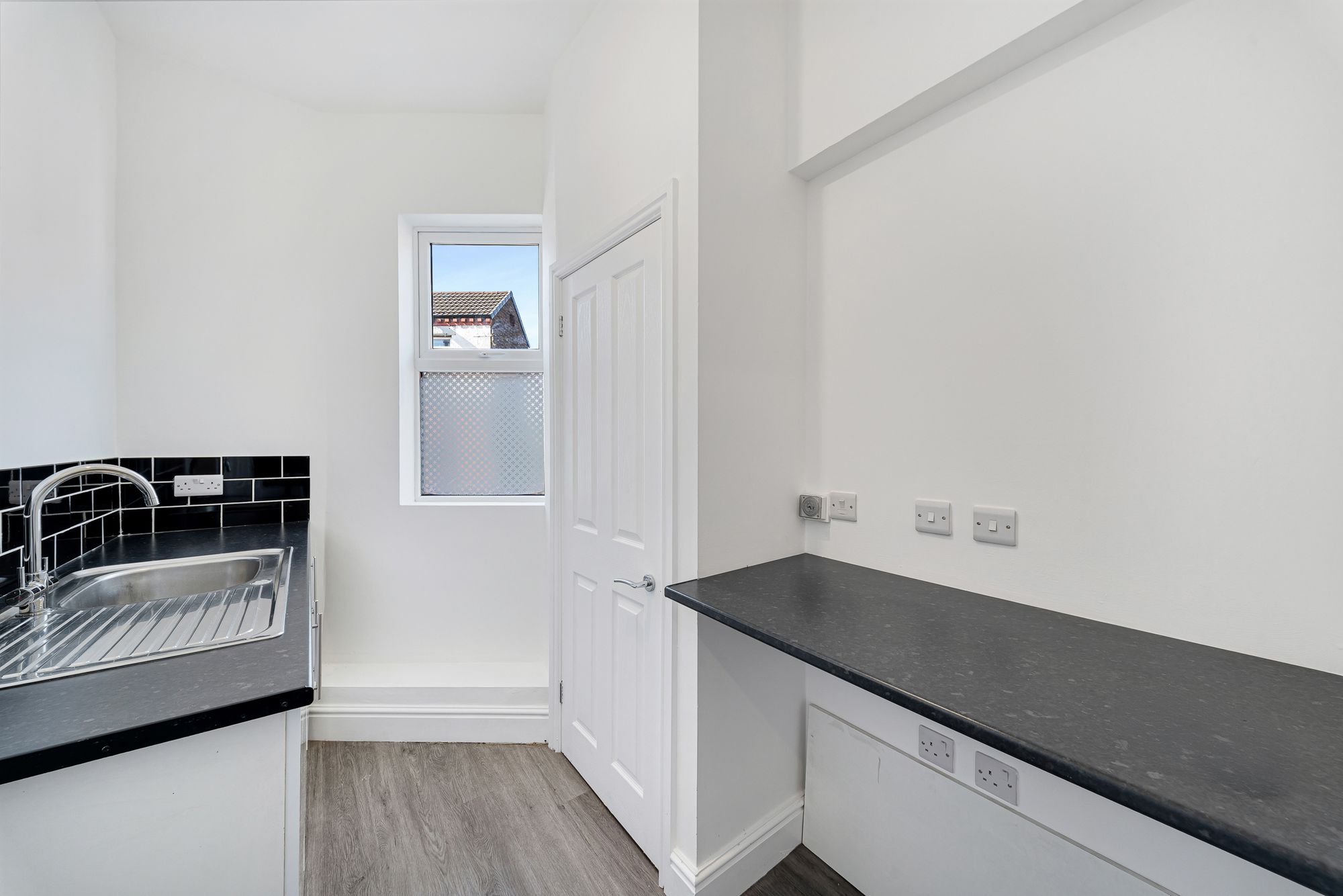 Peel House Lane, Widnes, WA8