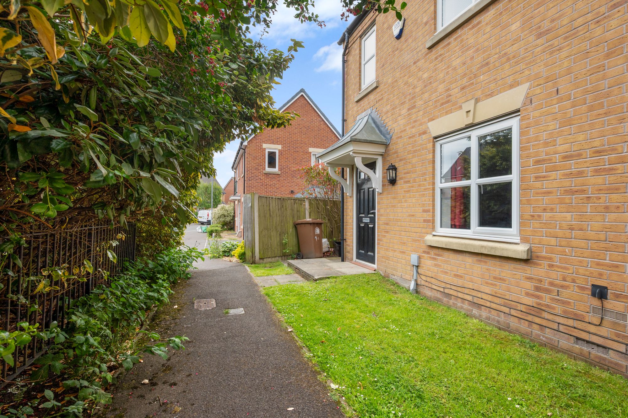 Trentham Close, St. Helens, WA9