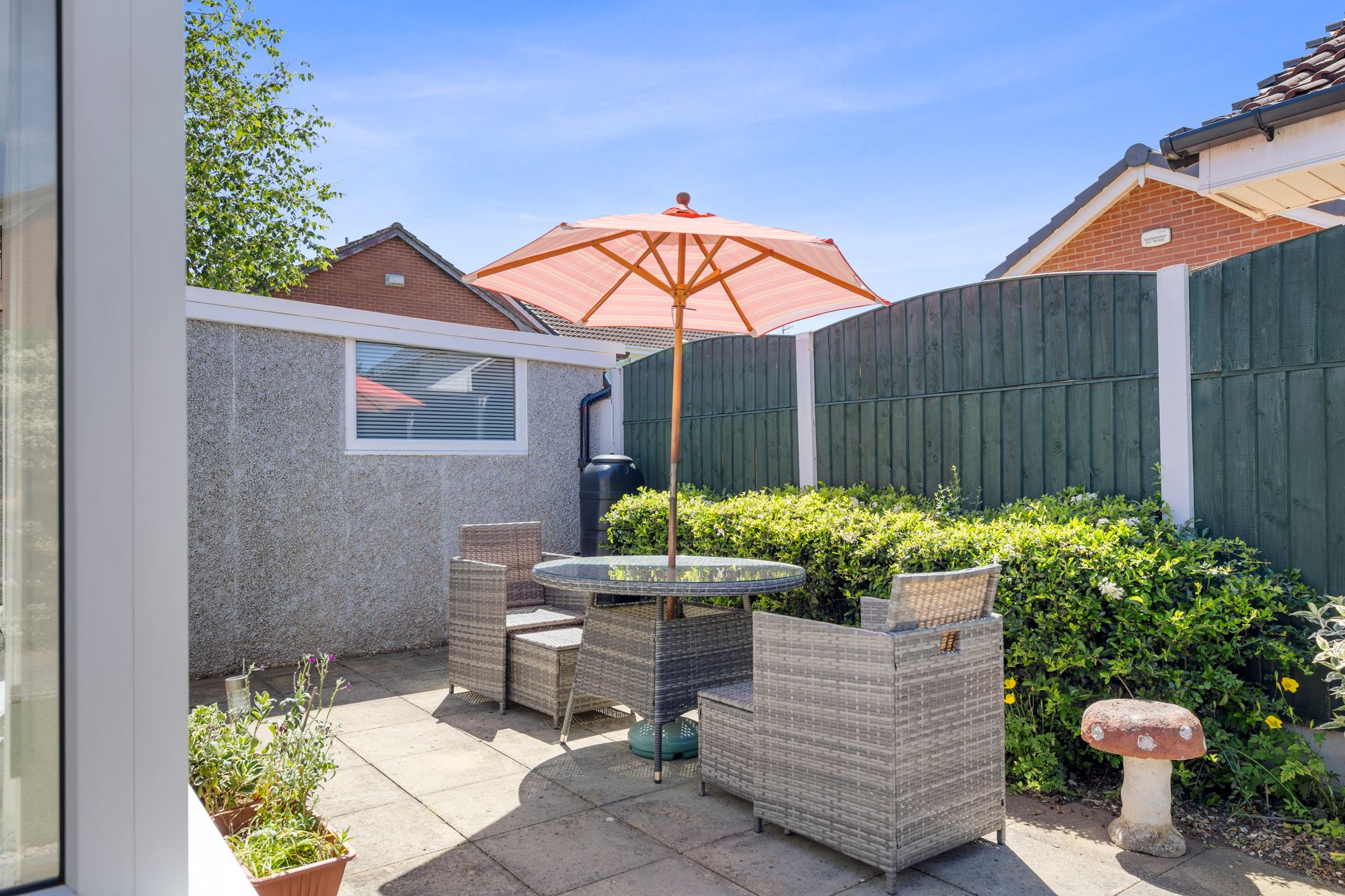 Dunley Close, Birchwood, WA3