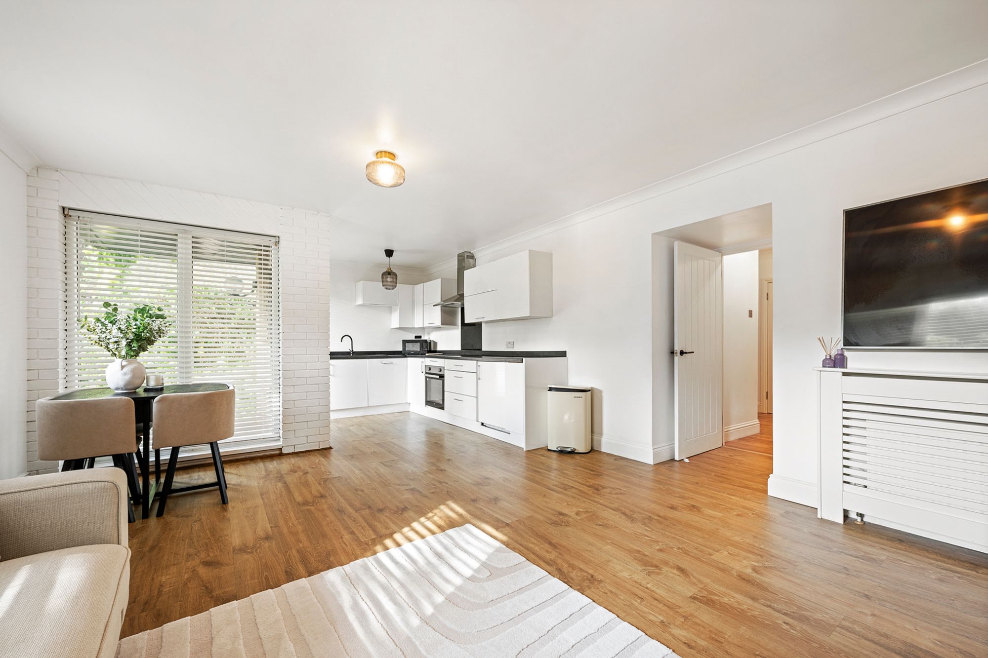 Roslin Road South, Oakwood, BH3