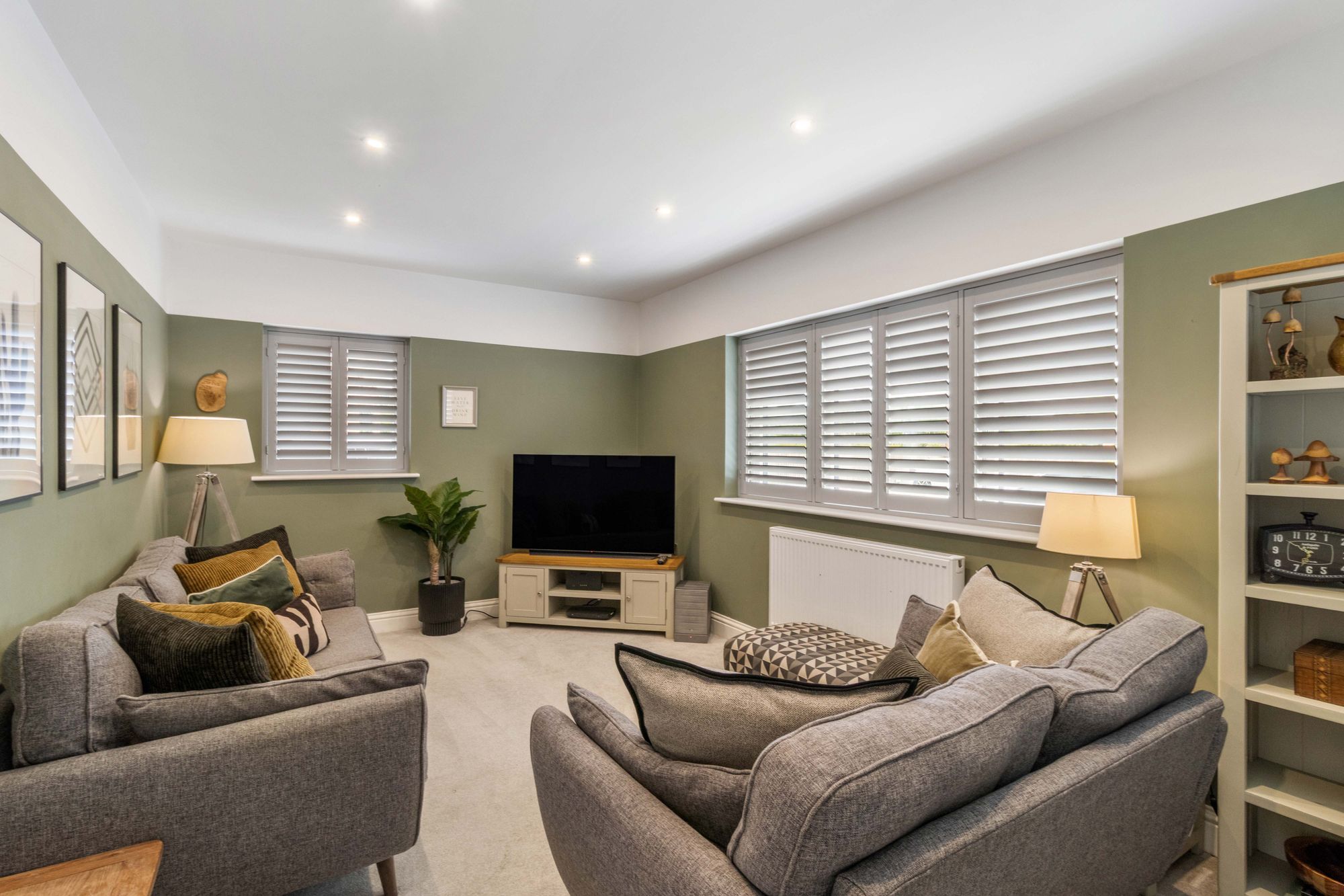 London Road, Stretton, WA4