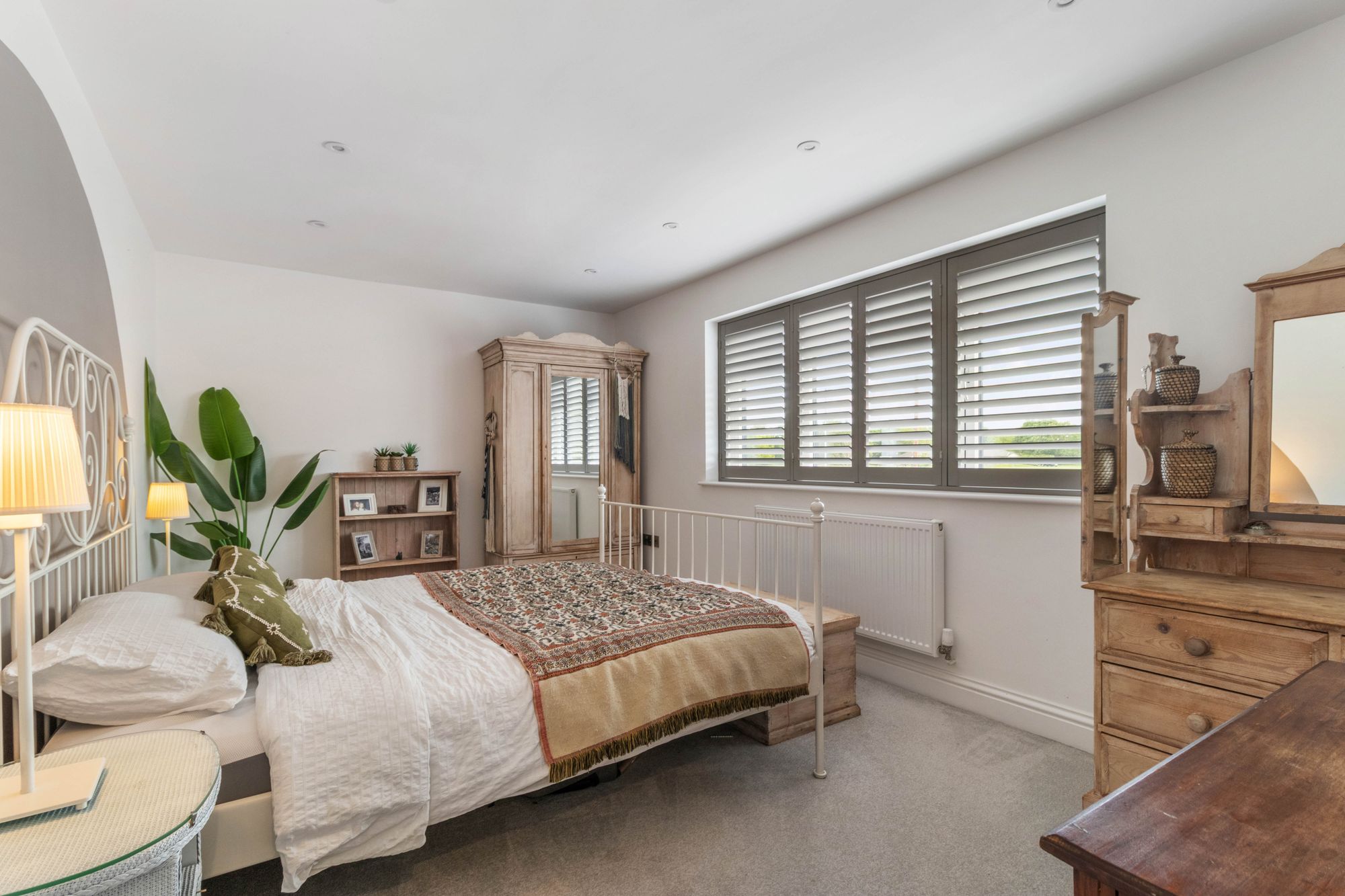 London Road, Stretton, WA4