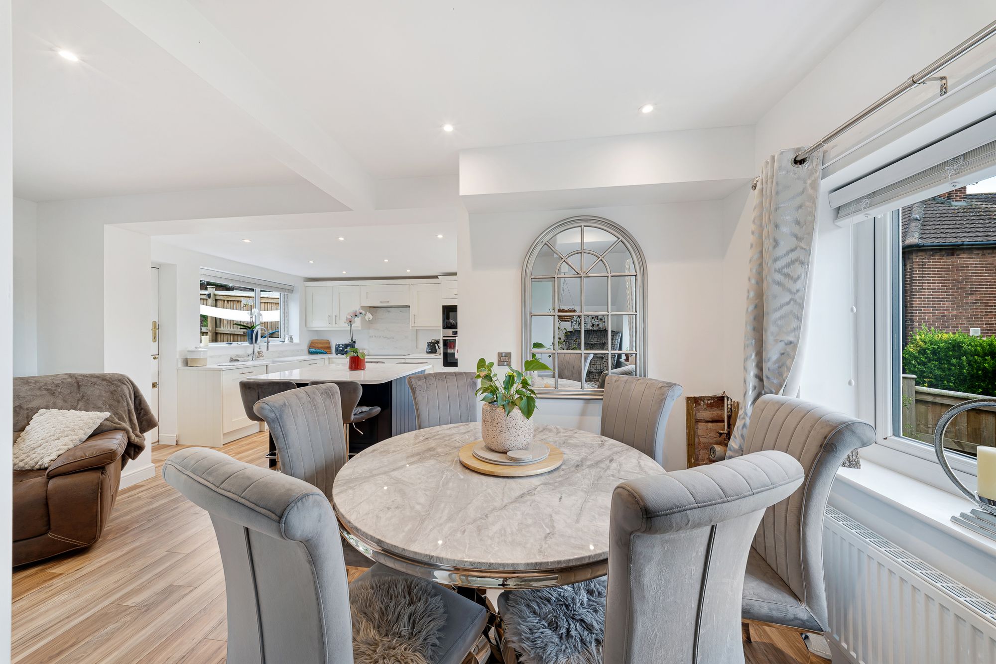 Clayton Crescent, Runcorn, WA7