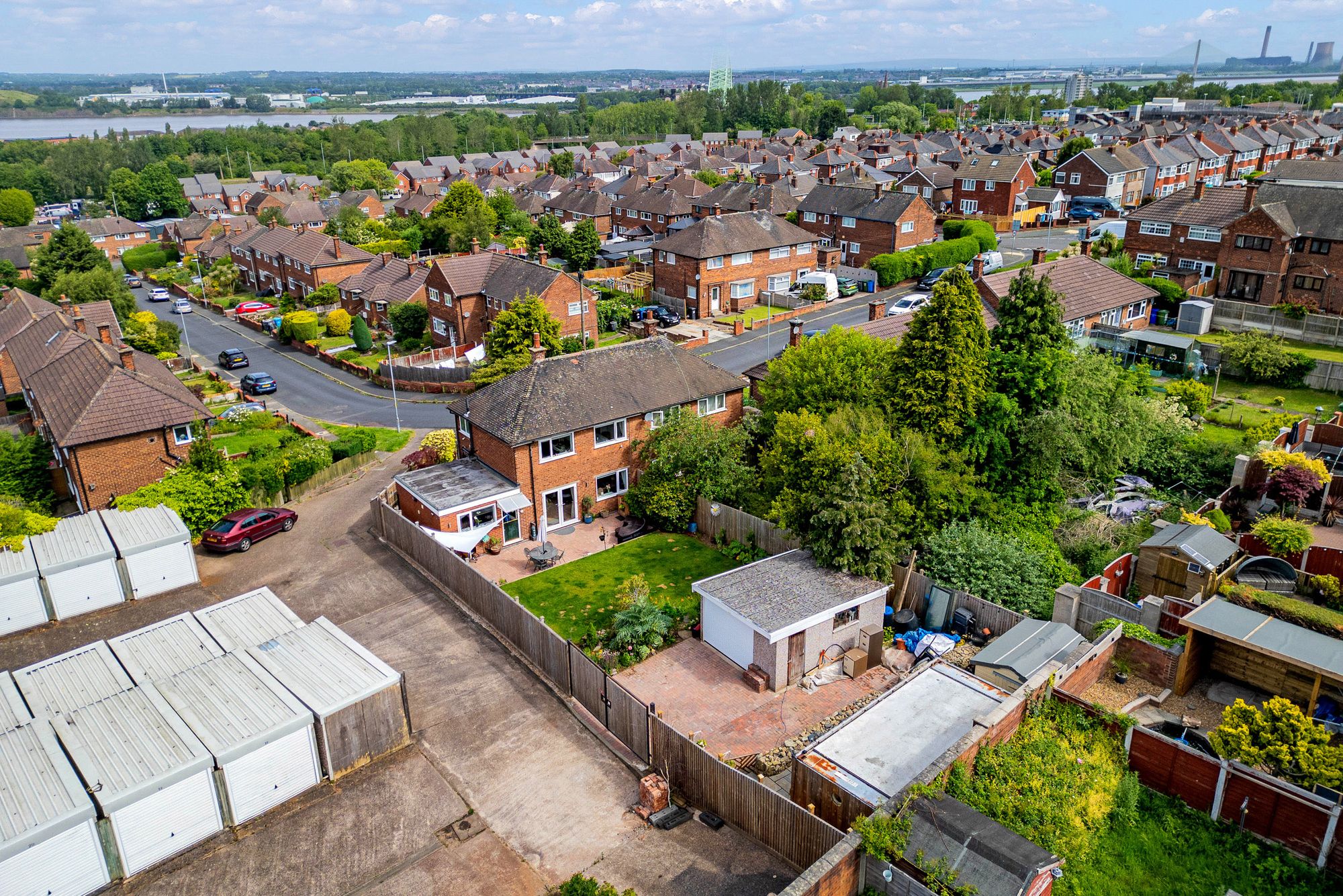 Clayton Crescent, Runcorn, WA7