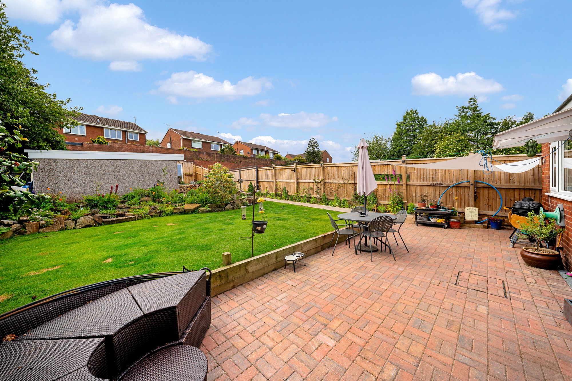 Clayton Crescent, Runcorn, WA7