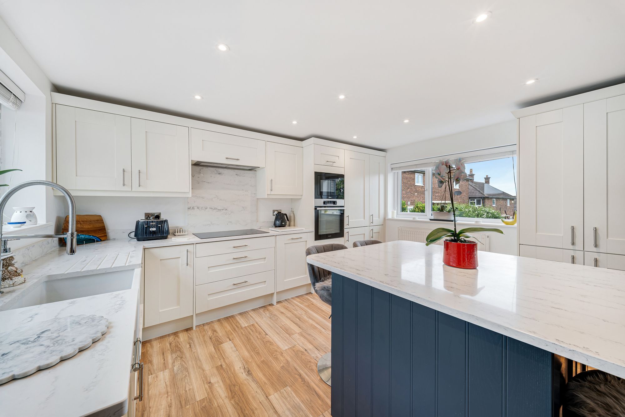Clayton Crescent, Runcorn, WA7