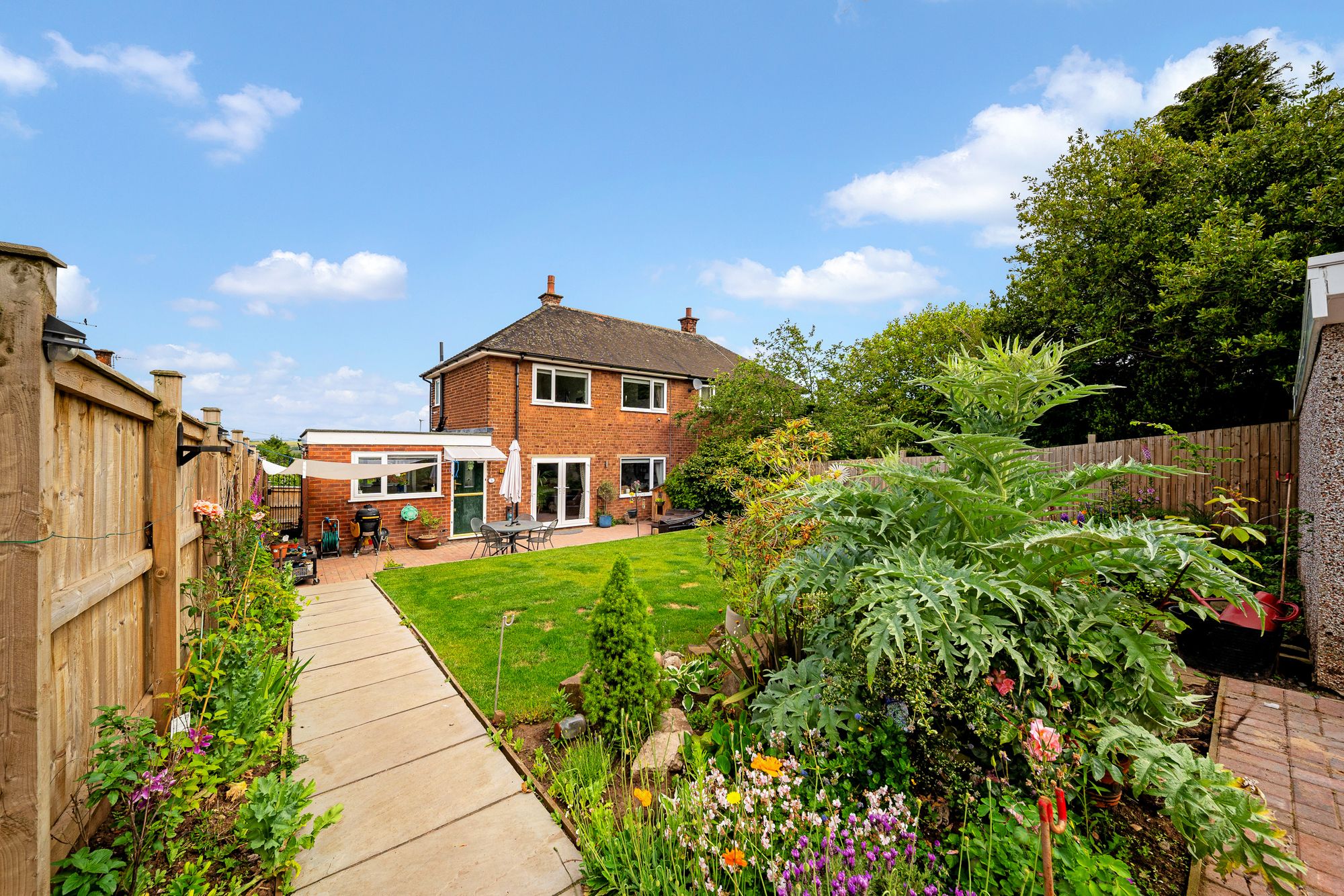 Clayton Crescent, Runcorn, WA7