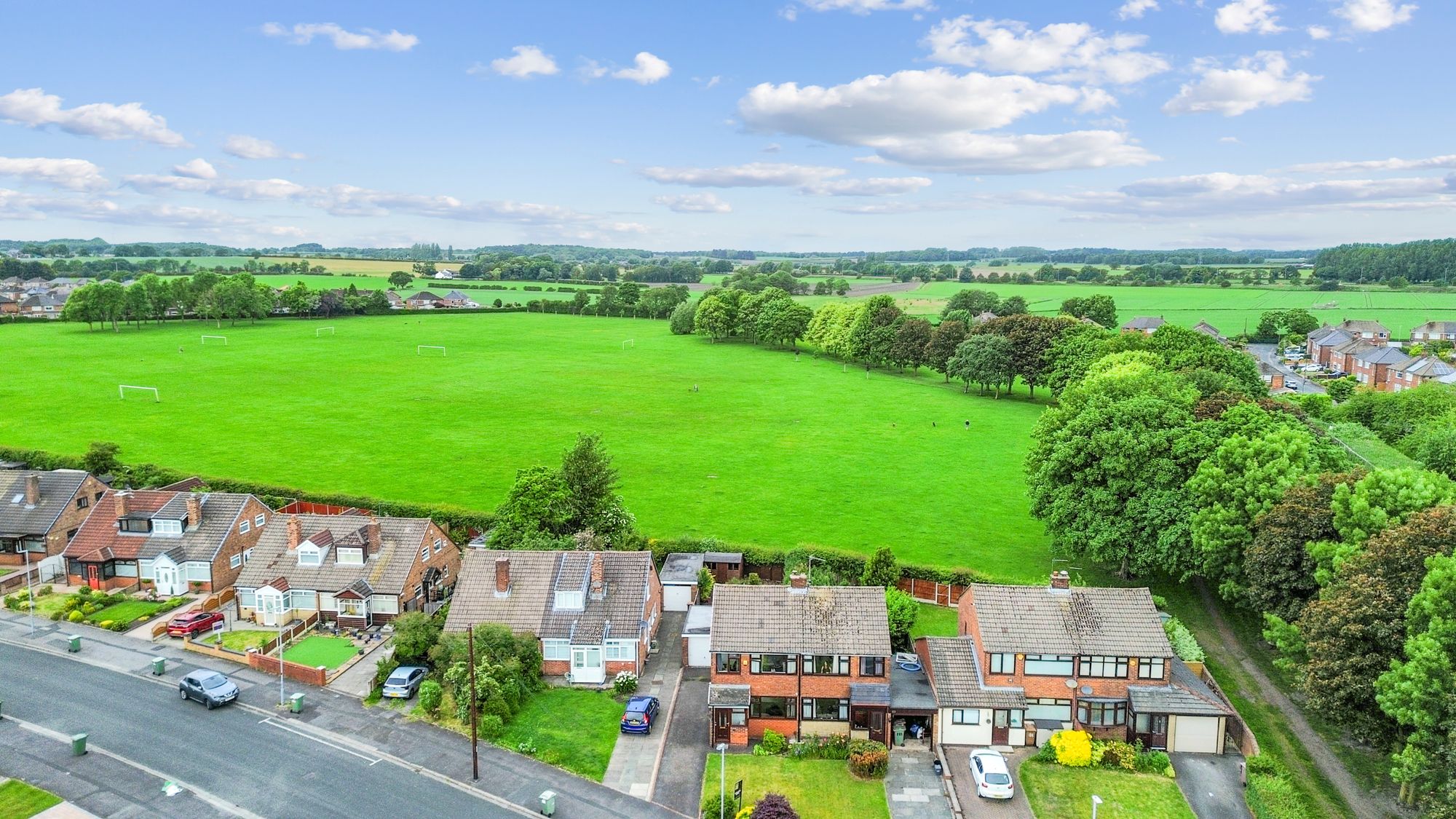 Broadway, Eccleston, WA10