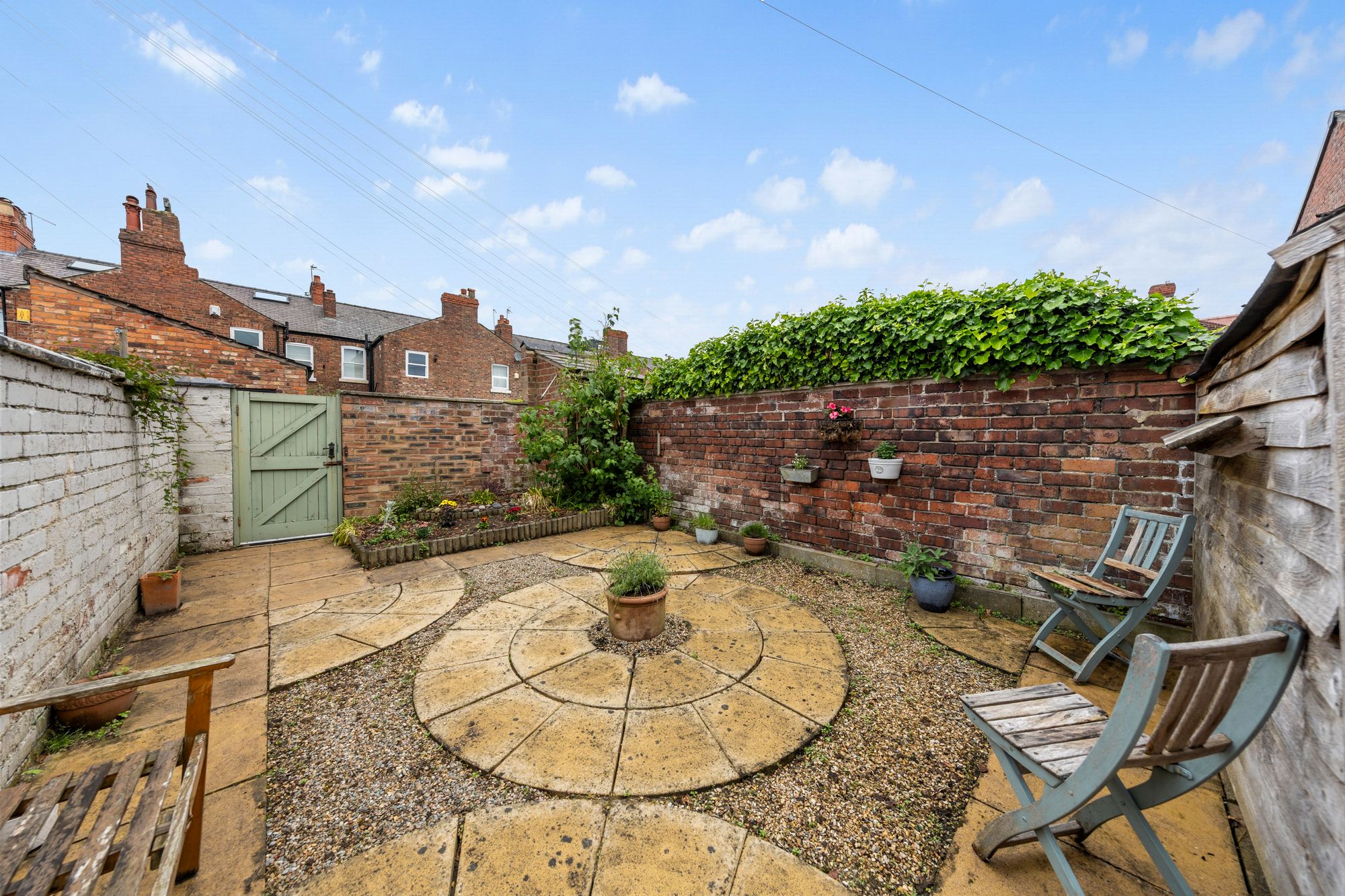 Gibson Street, Stockton Heath, WA4