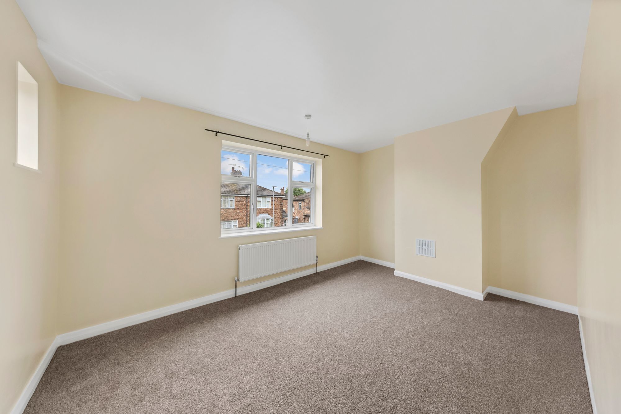 Chantler Avenue, Warrington, WA4