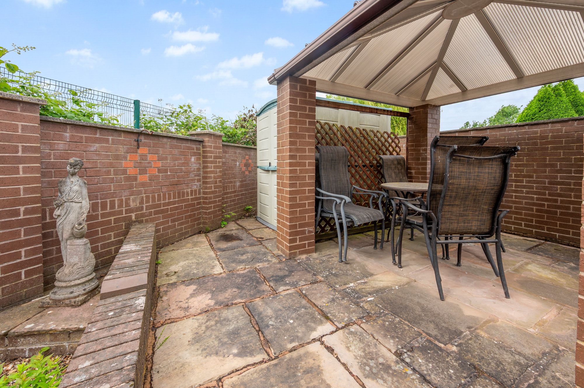 Saffron Close, Padgate, WA2