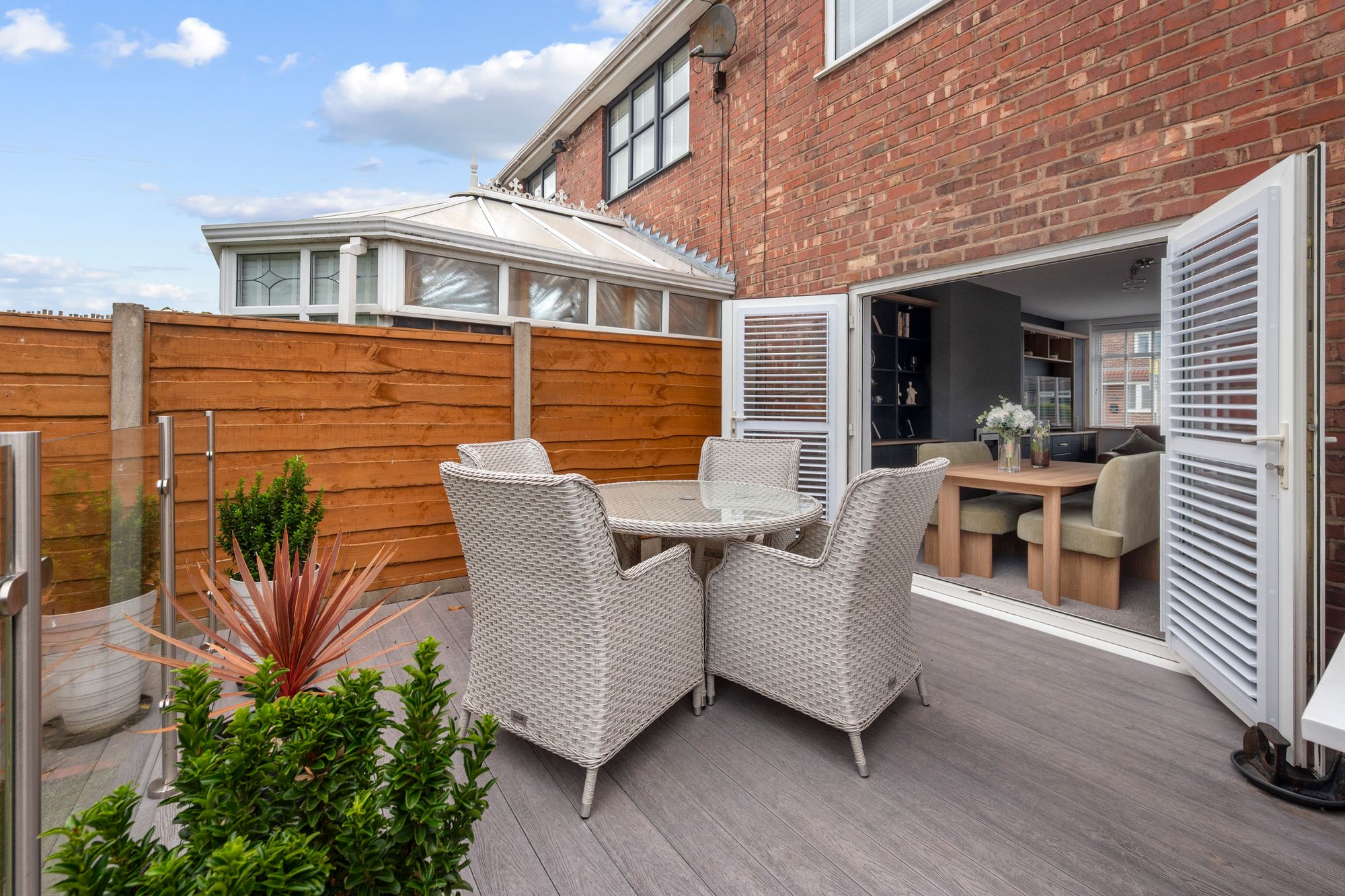Rose Avenue, Irlam, M44