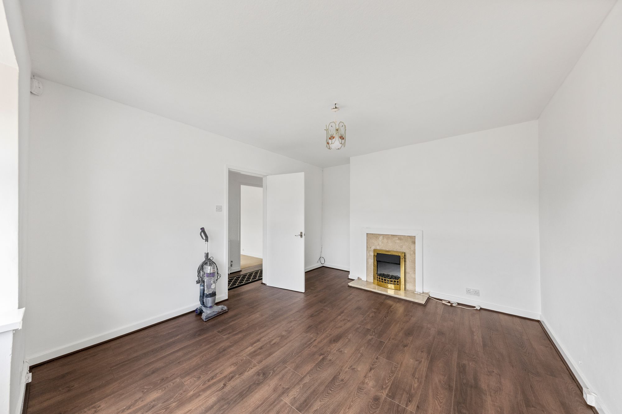 Clovelly Avenue, Great Sankey, WA5
