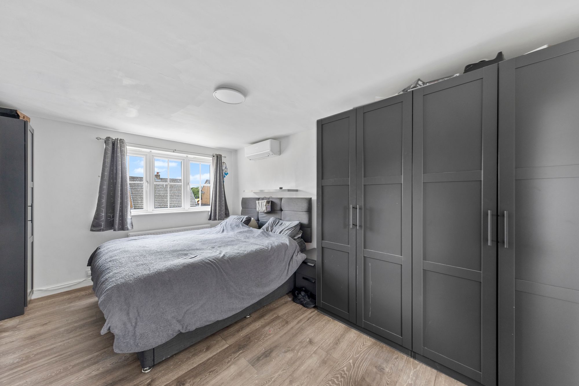 Waltham Avenue, Glazebury, WA3