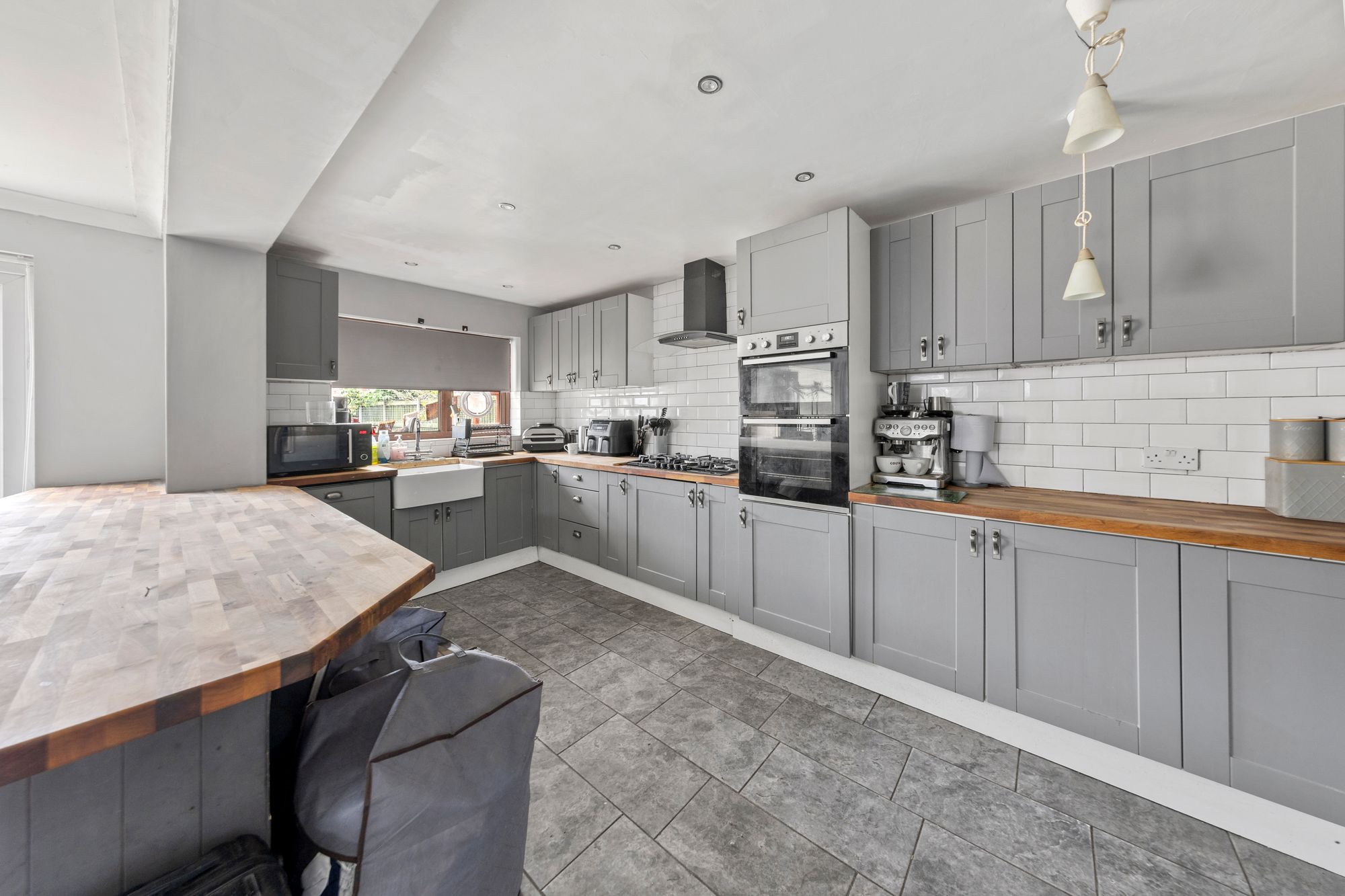 Waltham Avenue, Glazebury, WA3