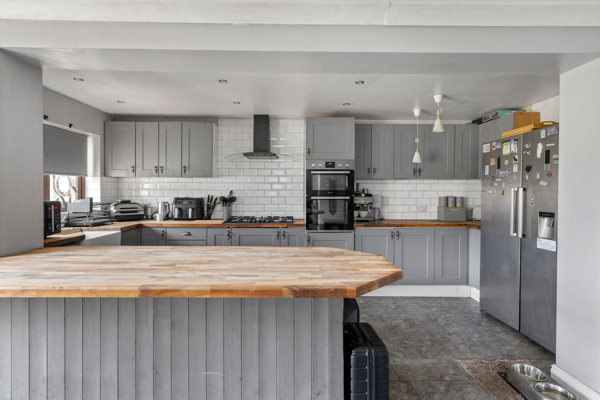 Waltham Avenue, Glazebury, WA3