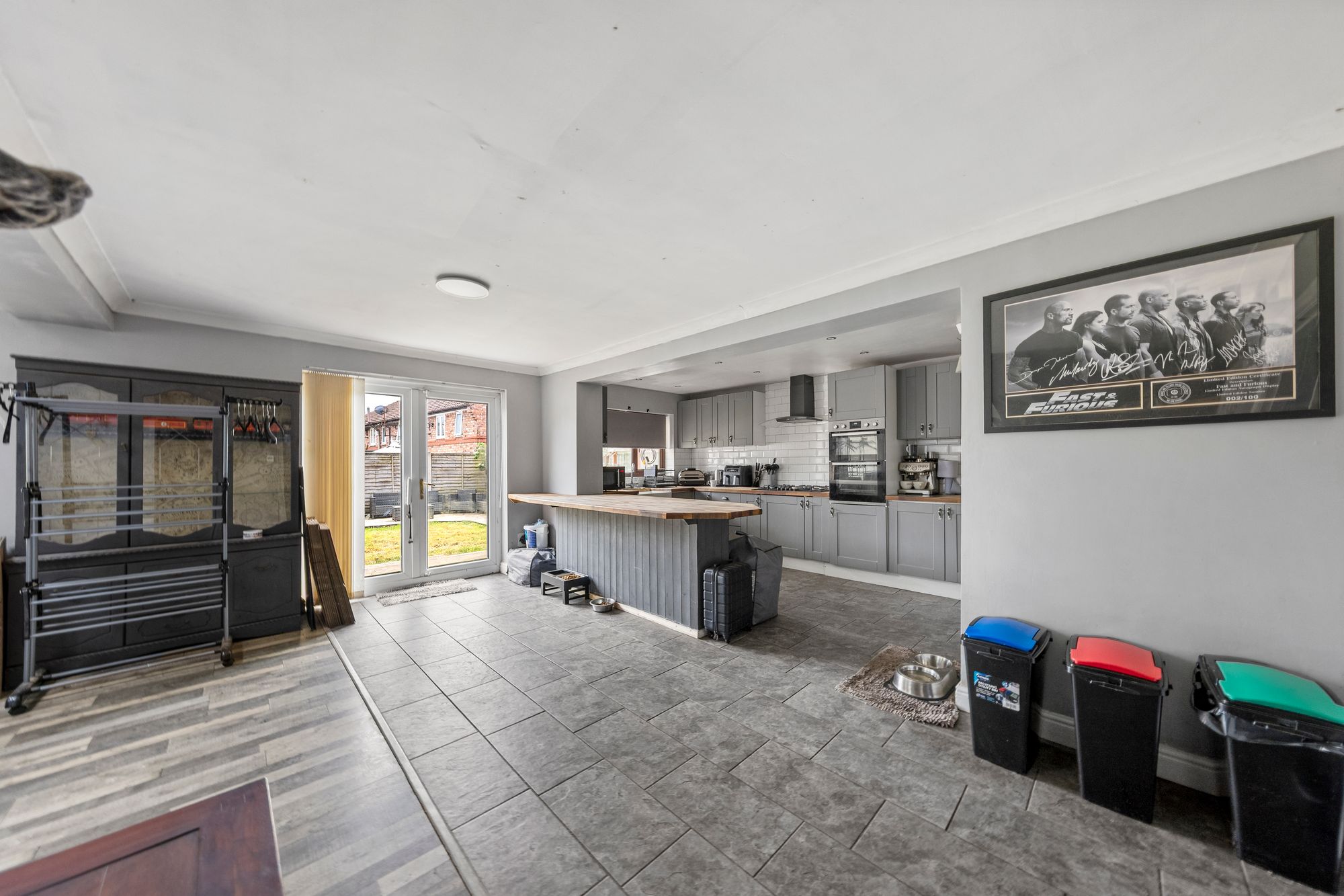 Waltham Avenue, Glazebury, WA3