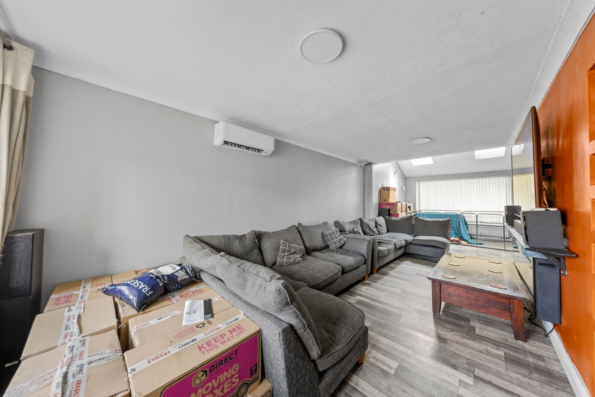 Waltham Avenue, Glazebury, WA3