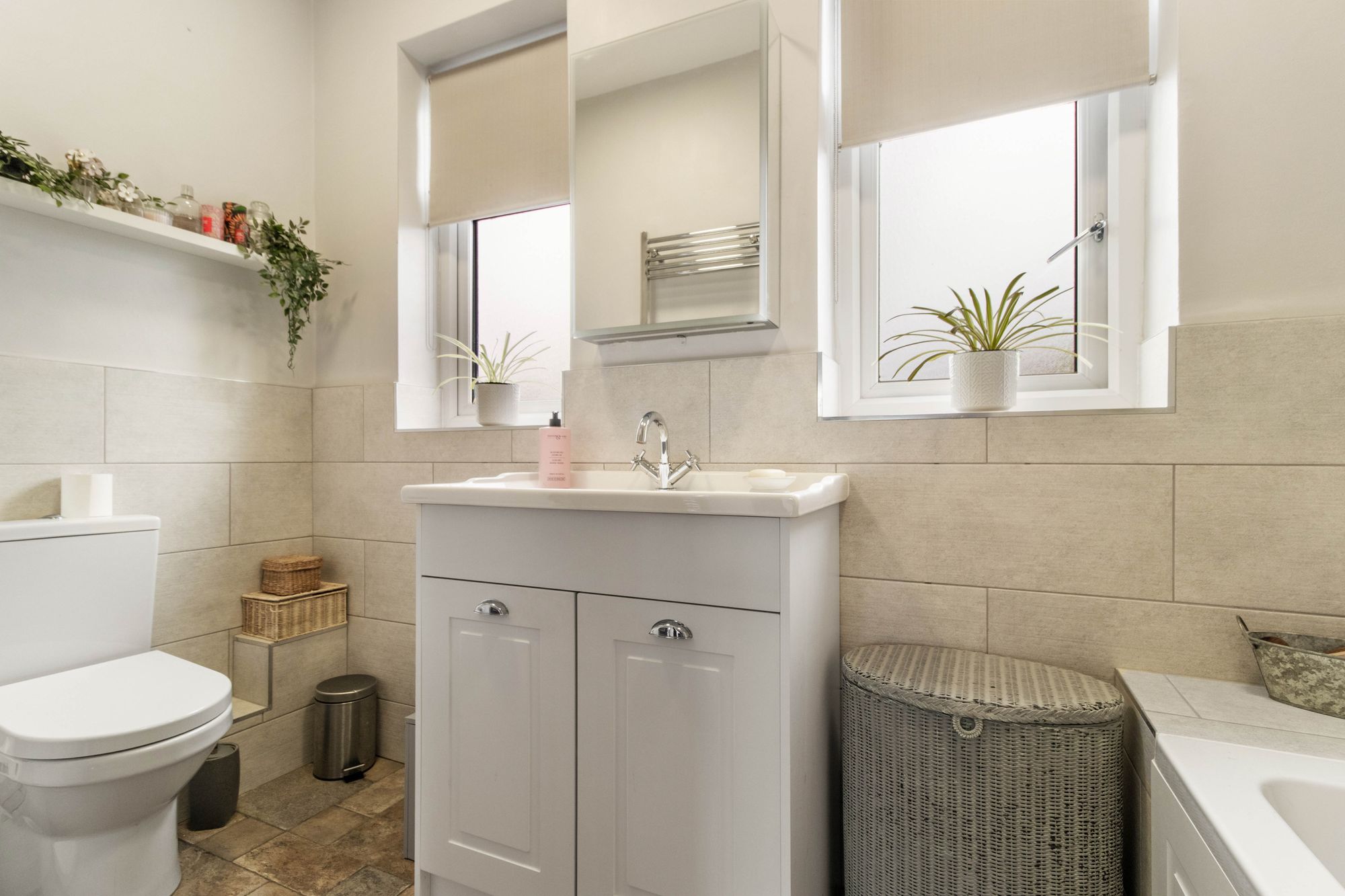 Worsley Road, Walton, WA4