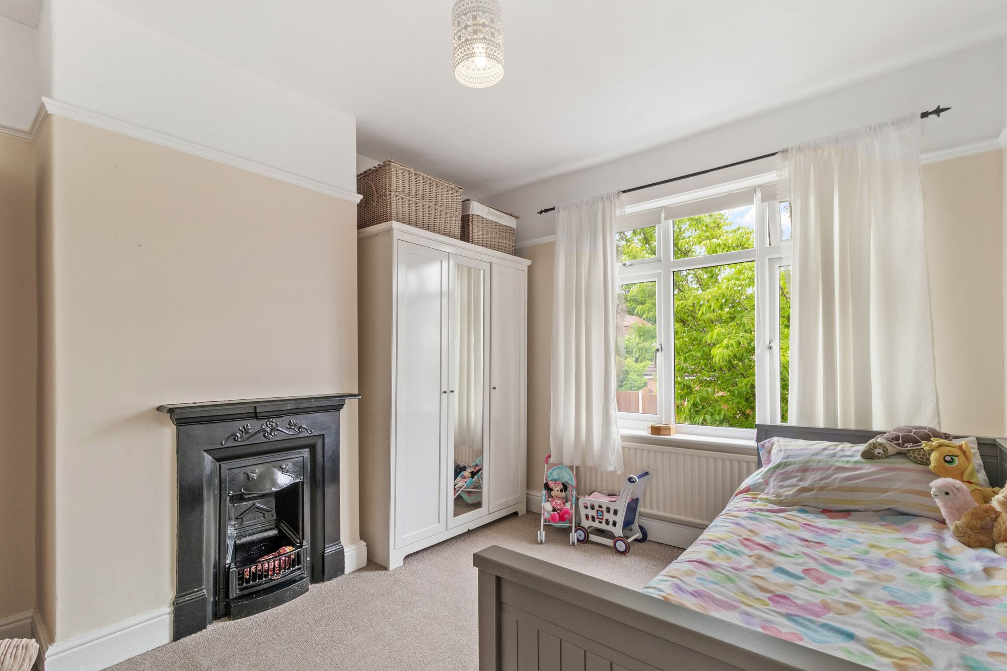Worsley Road, Walton, WA4