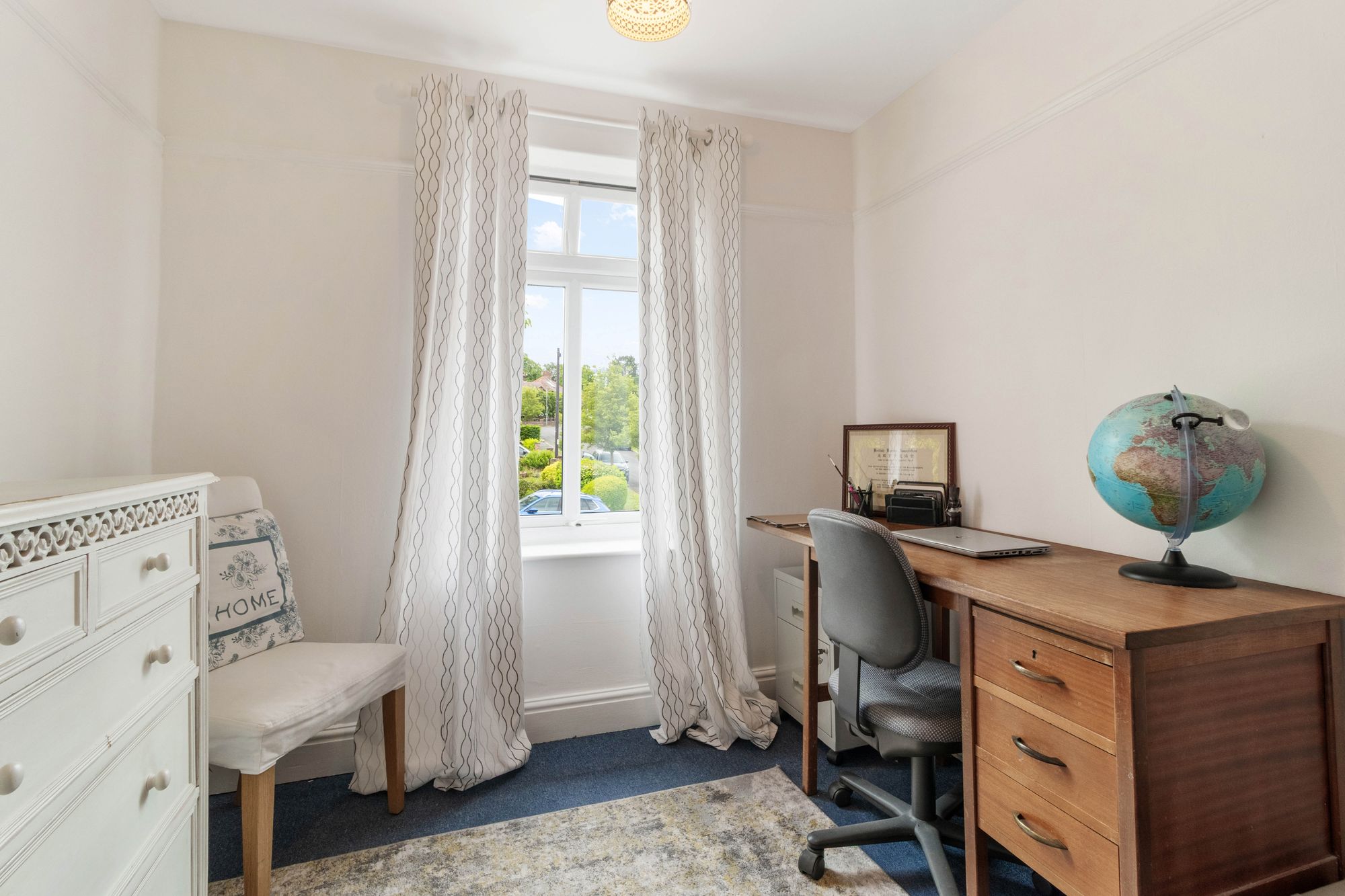 Worsley Road, Walton, WA4