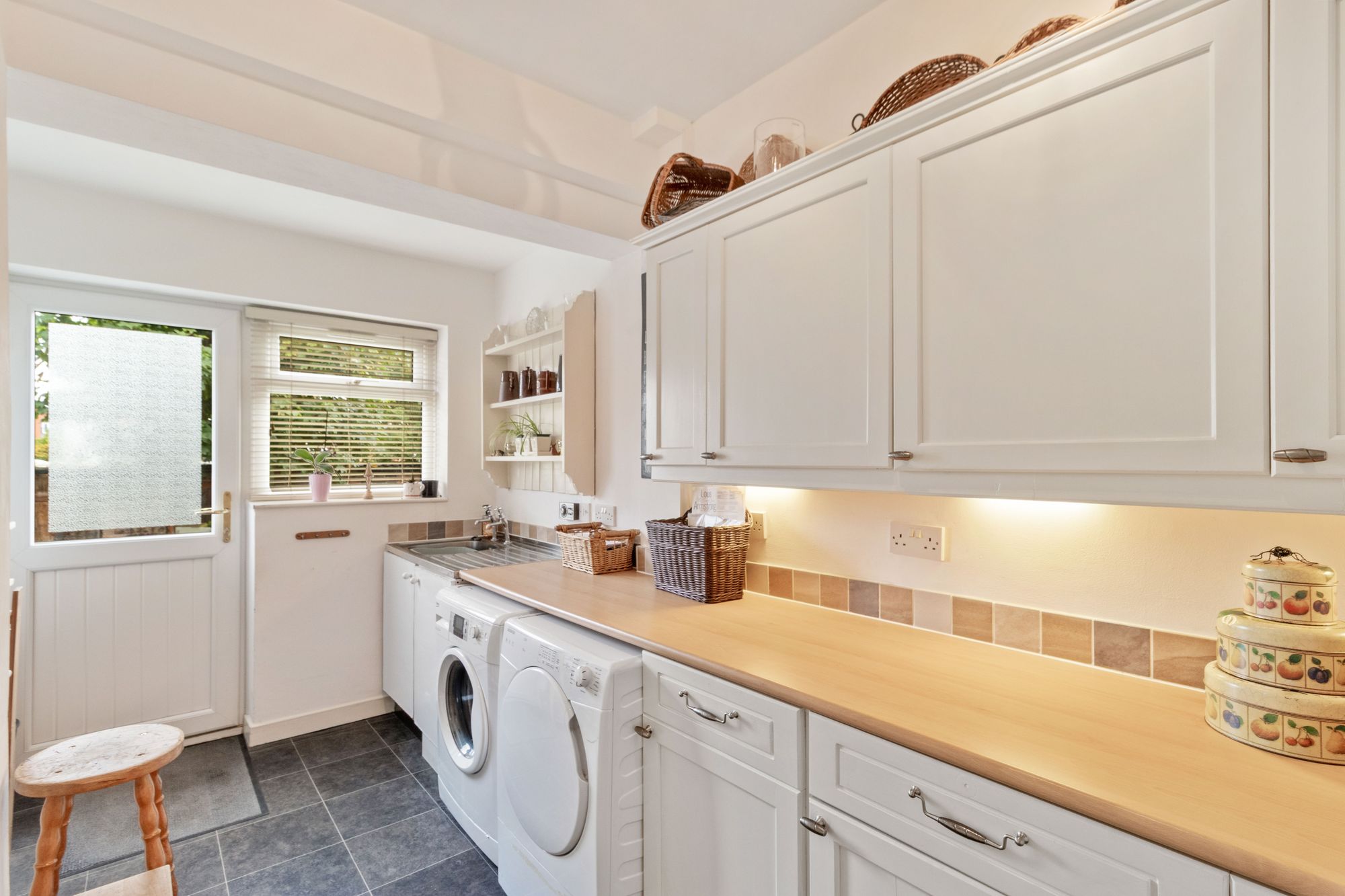Worsley Road, Walton, WA4