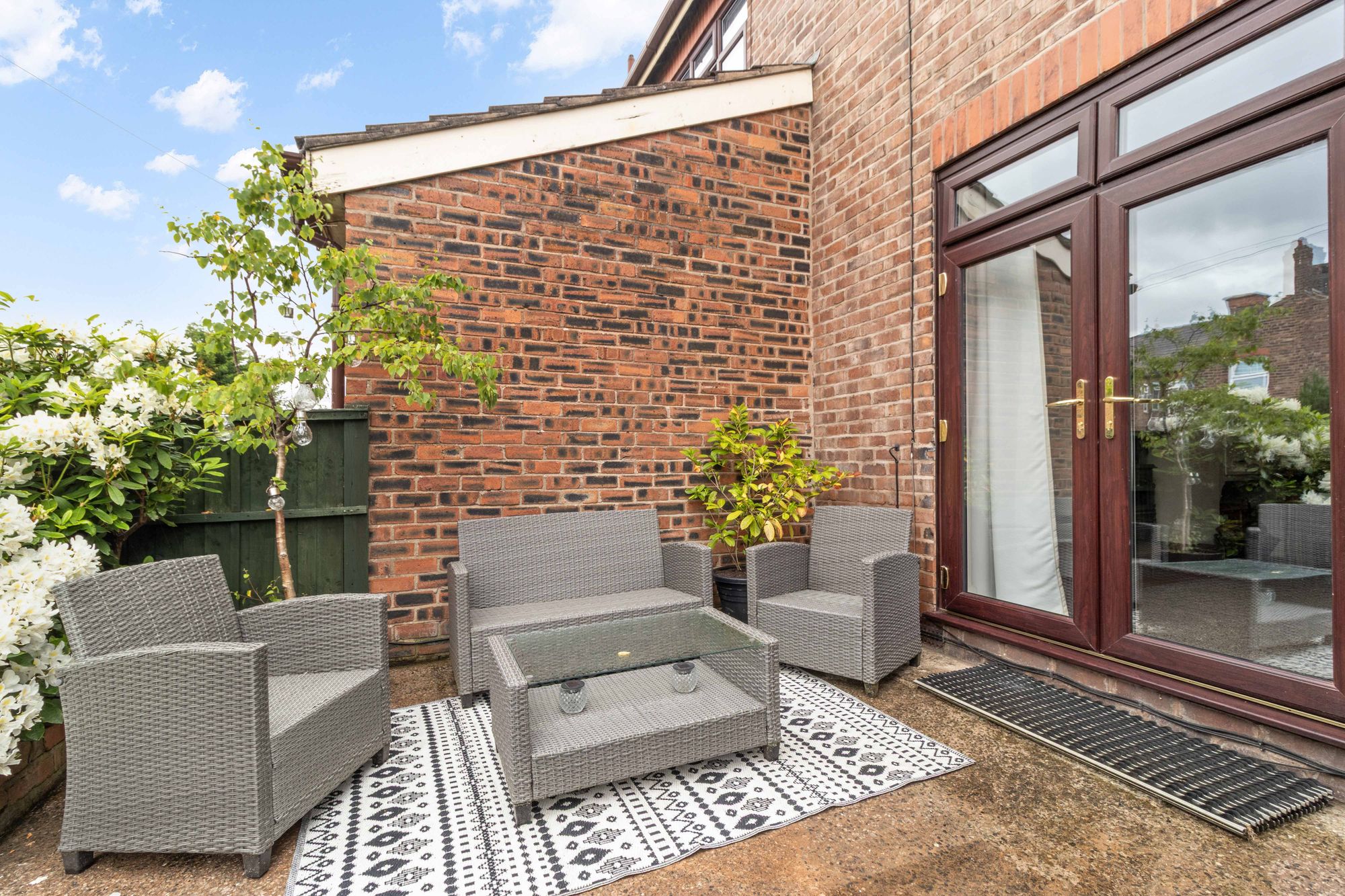 Worsley Road, Walton, WA4