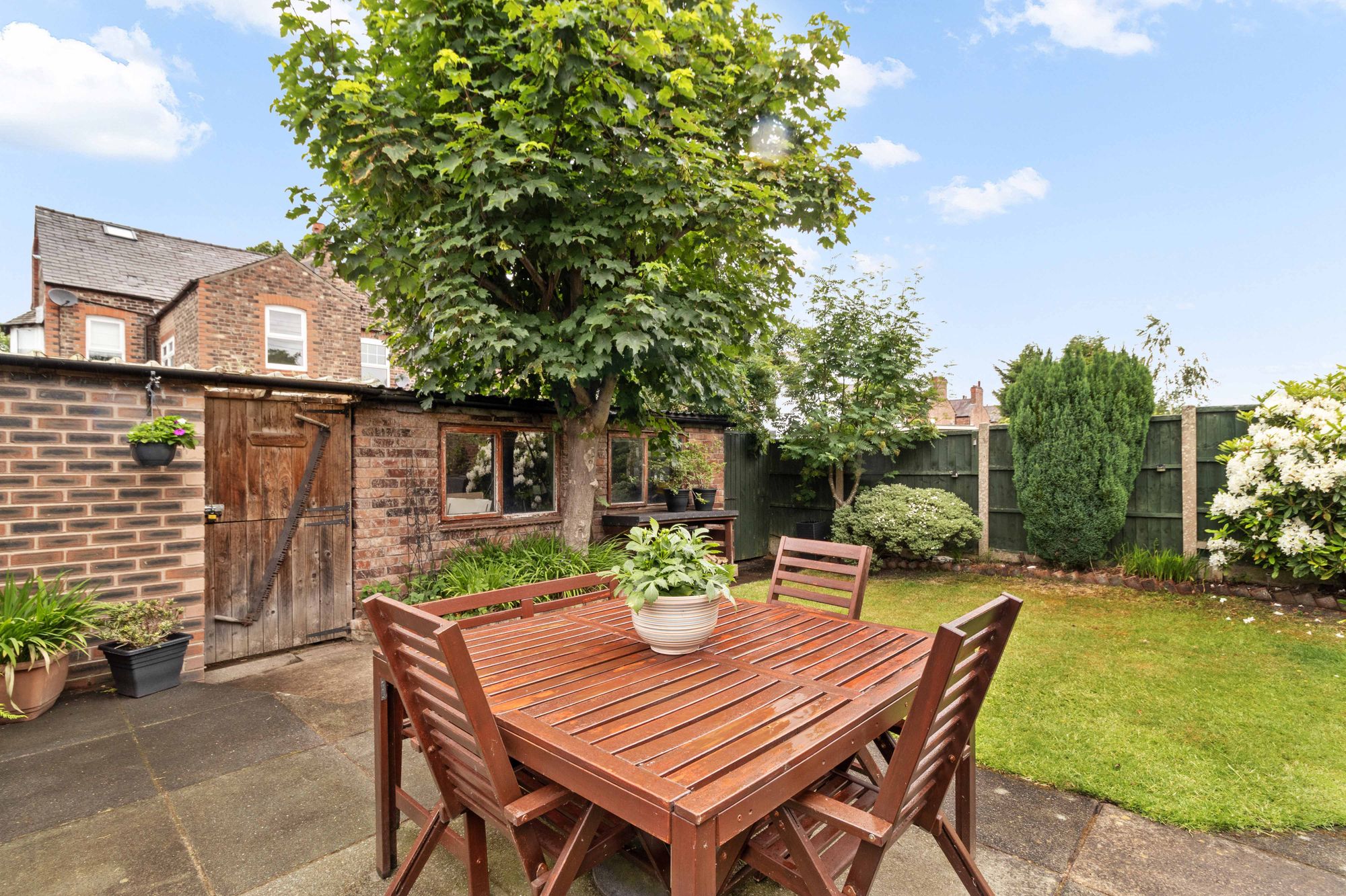 Worsley Road, Walton, WA4