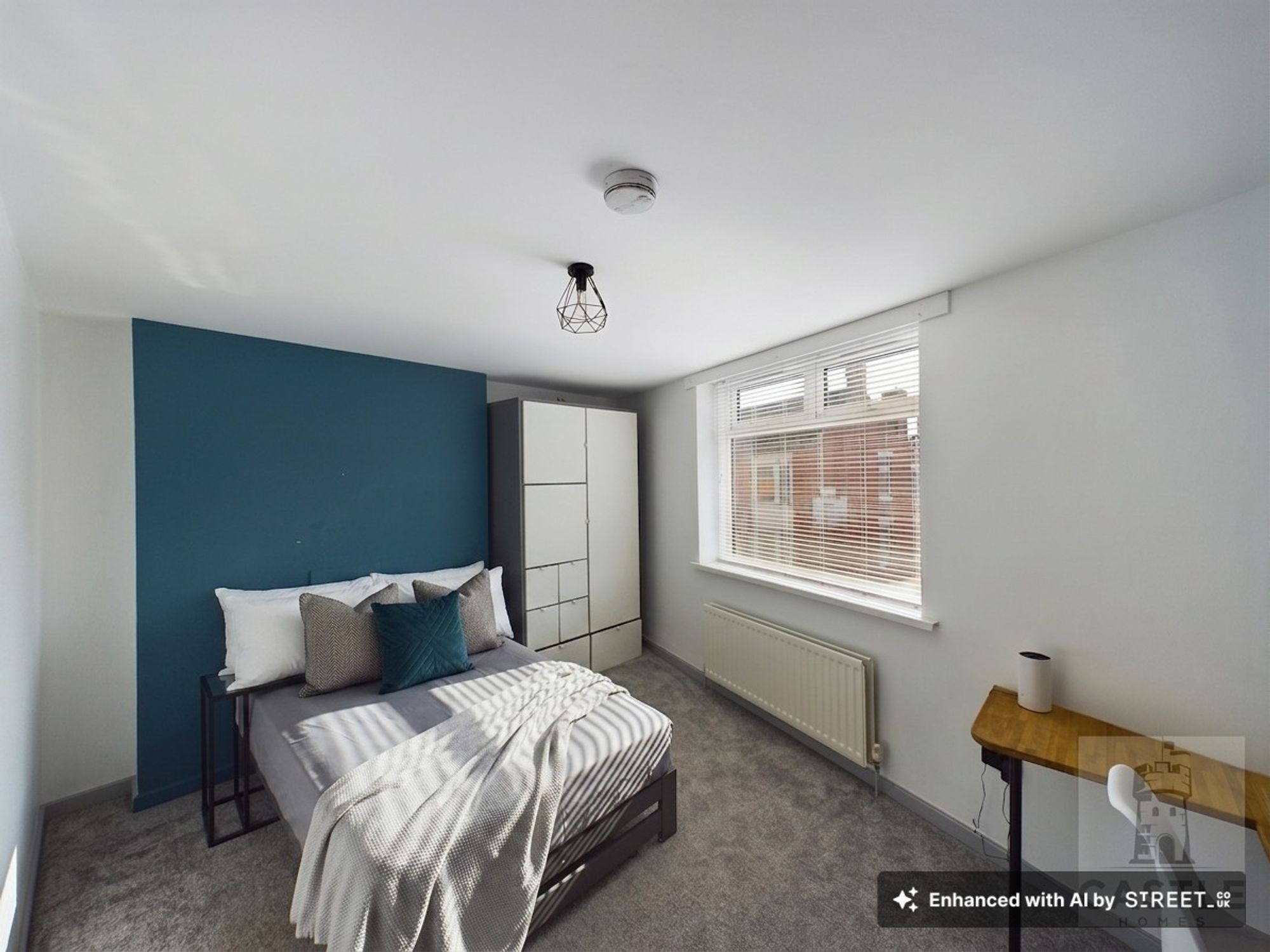 Room 5, 33 Gresham Road, Middlesbrough