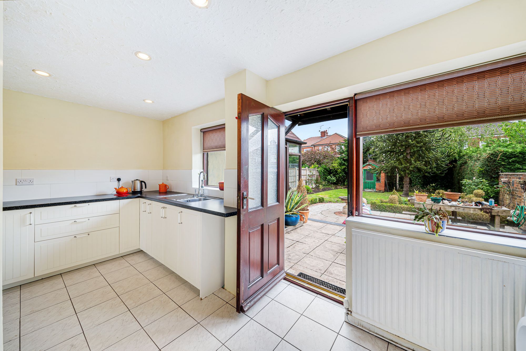 Kingsway, Widnes, WA8