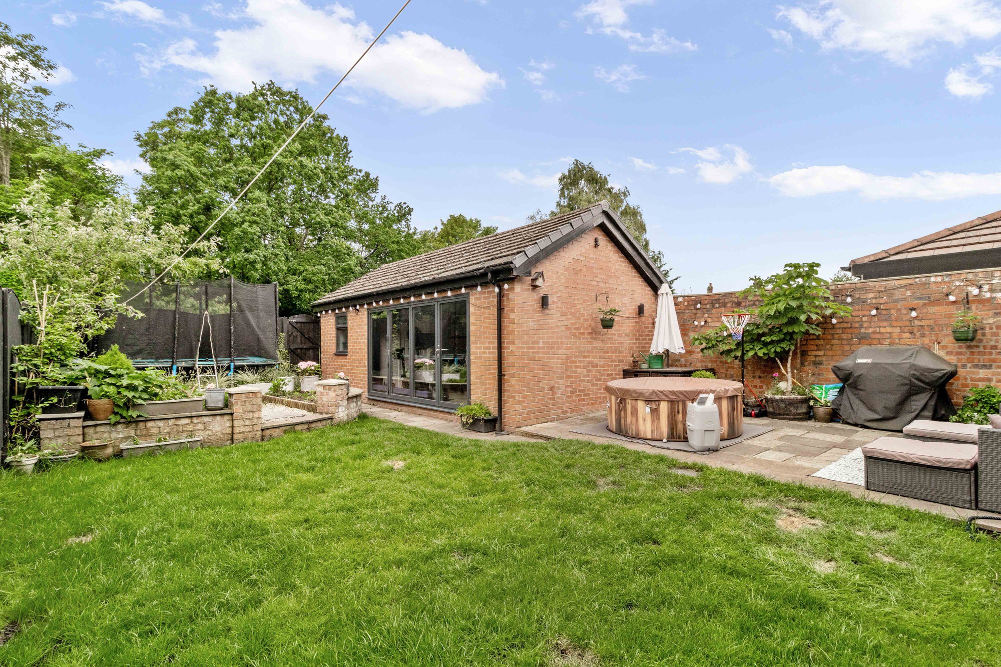 St. Wilfrids Drive, Grappenhall, WA4