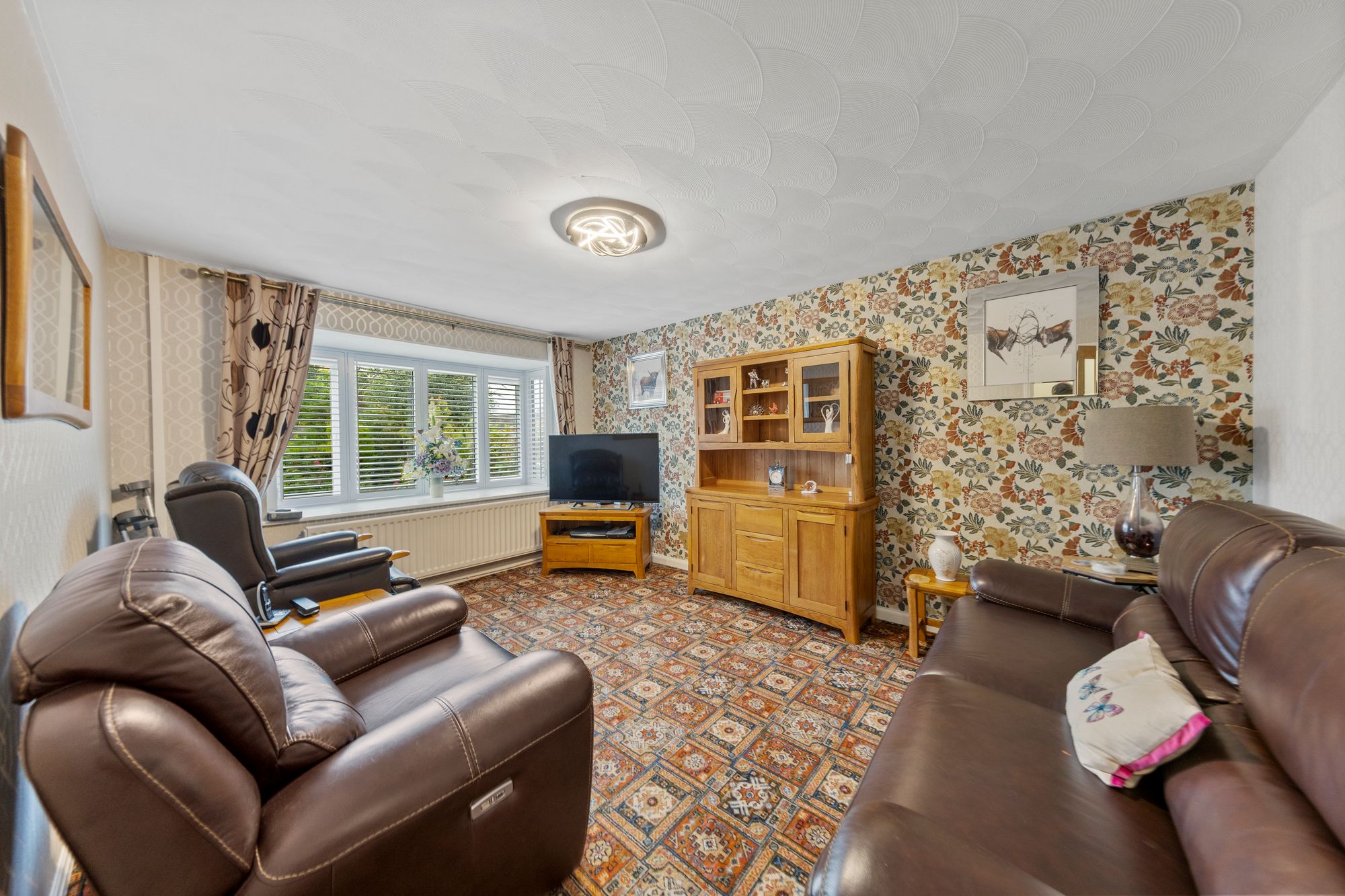 Montrose Close, Fearnhead, WA2