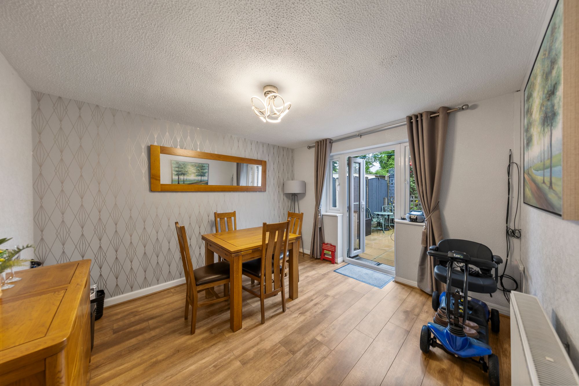 Montrose Close, Fearnhead, WA2