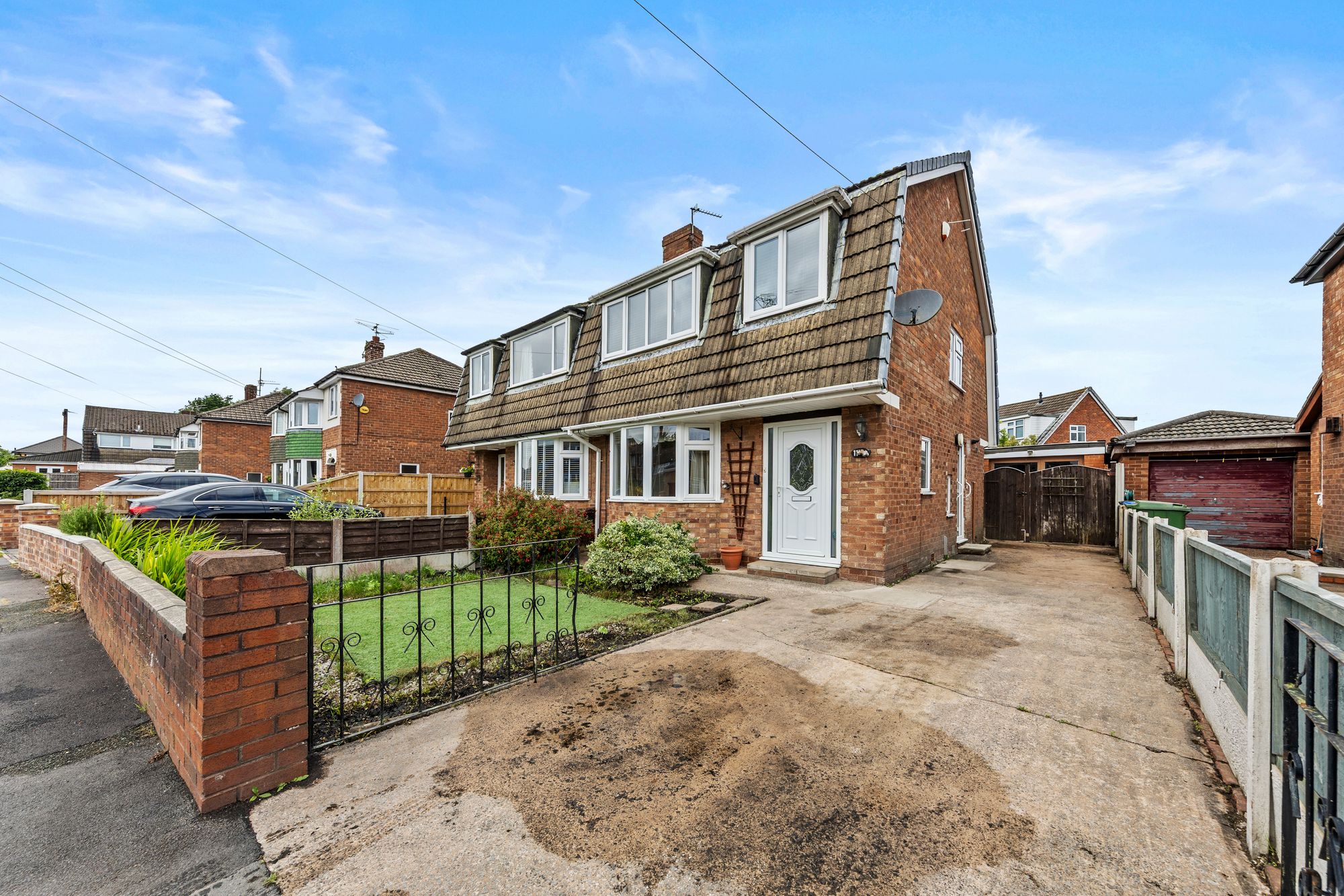 Berkshire Drive, Woolston, WA1