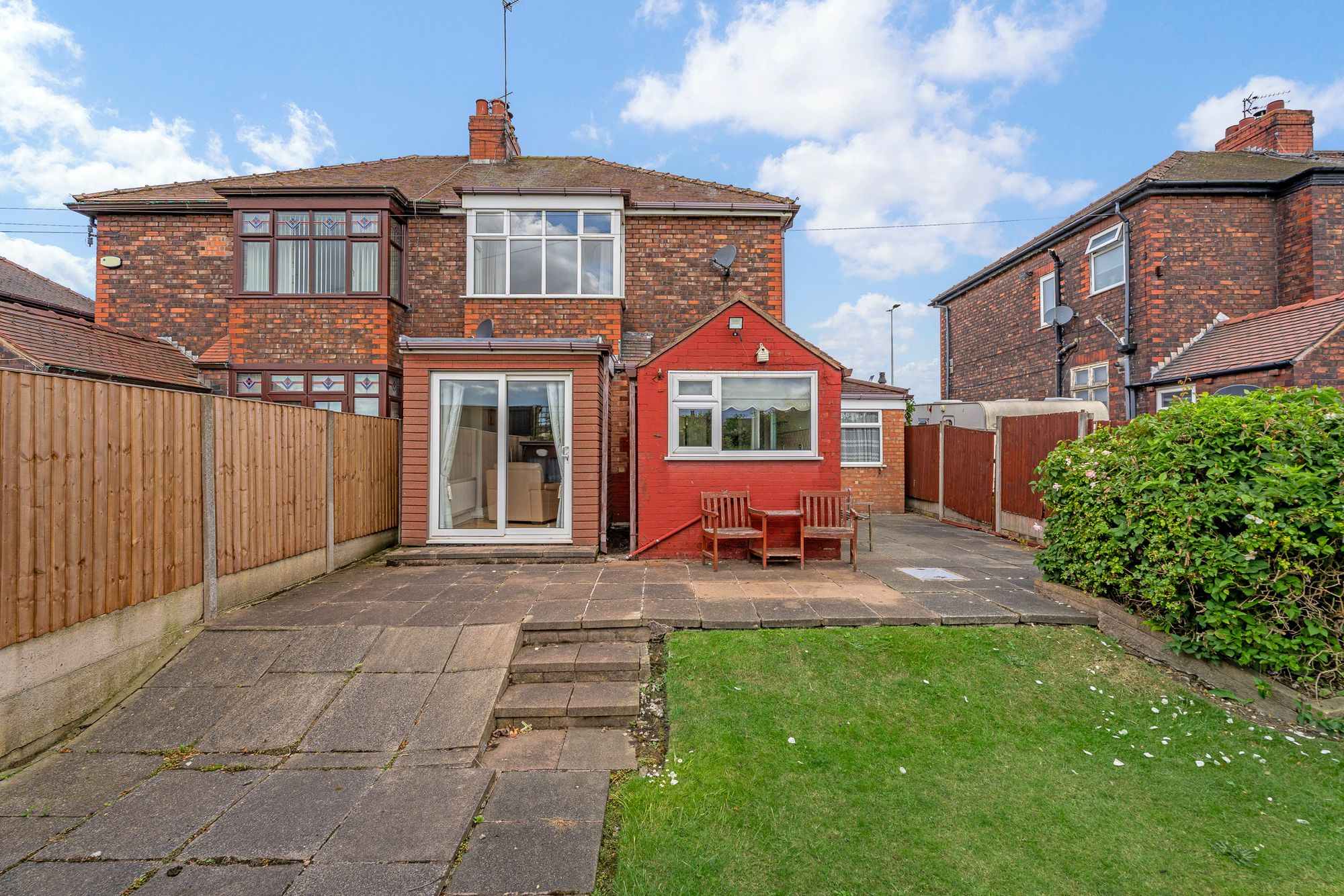 Kingsway, Widnes, WA8