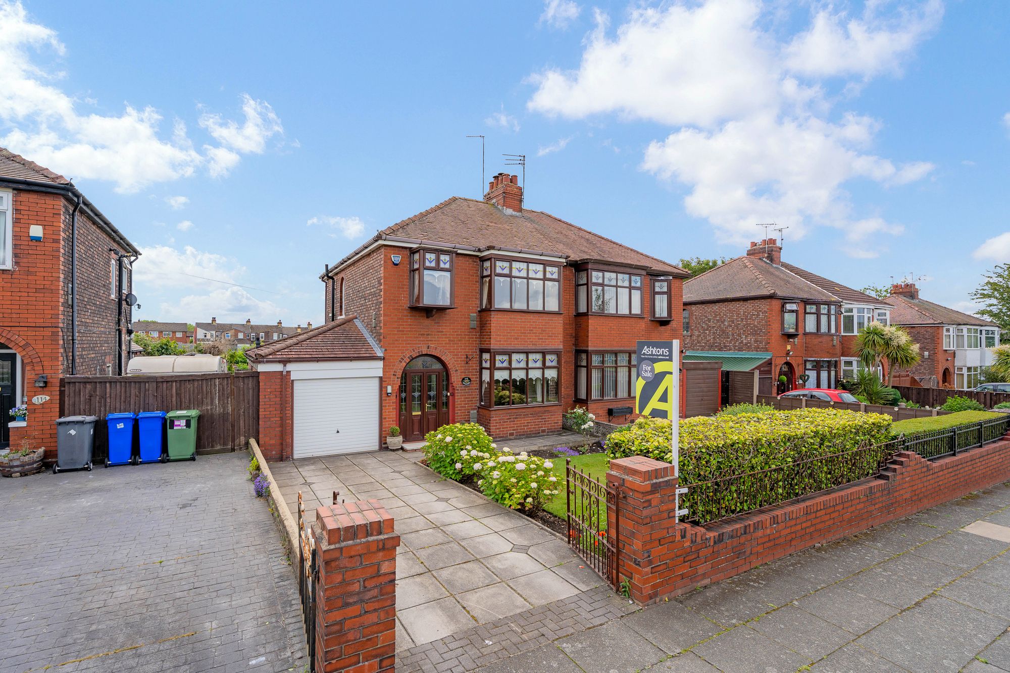 Kingsway, Widnes, WA8