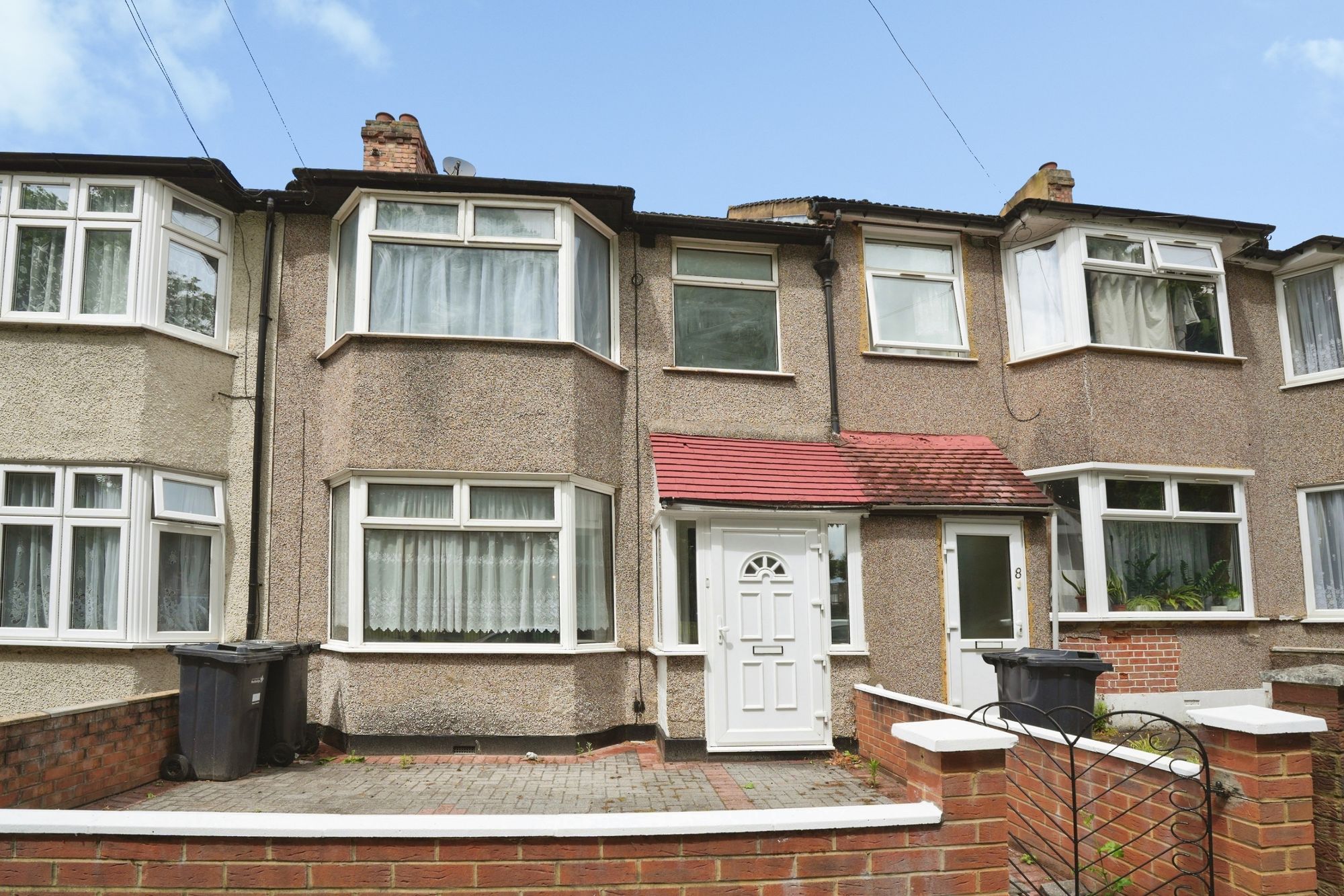 Kenneth Avenue, Ilford, IG1