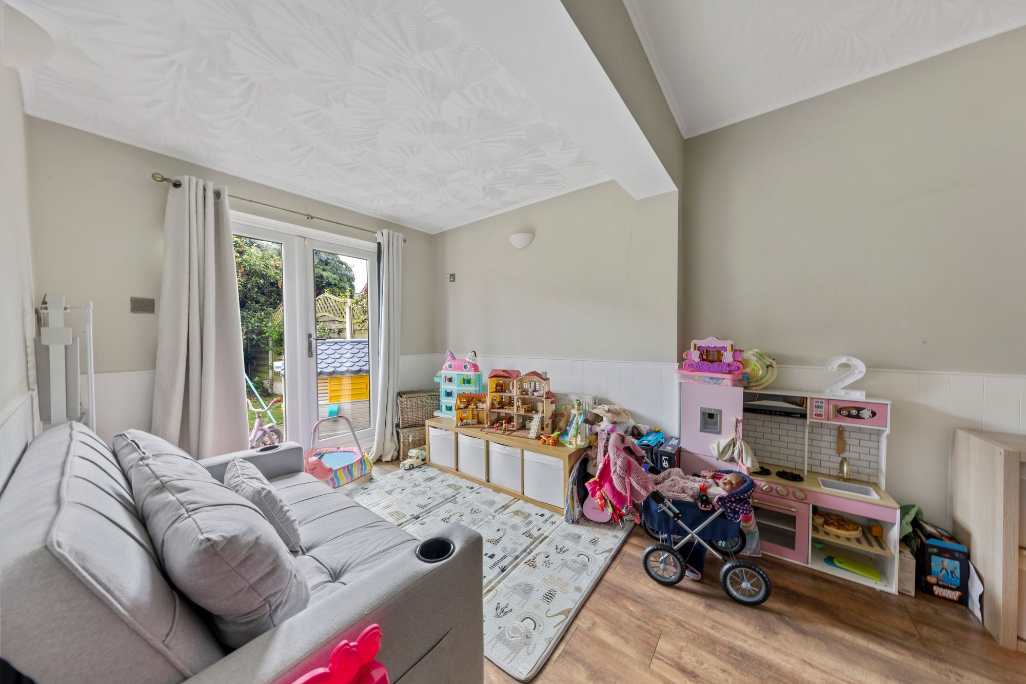 Grange Avenue, Warrington, WA4