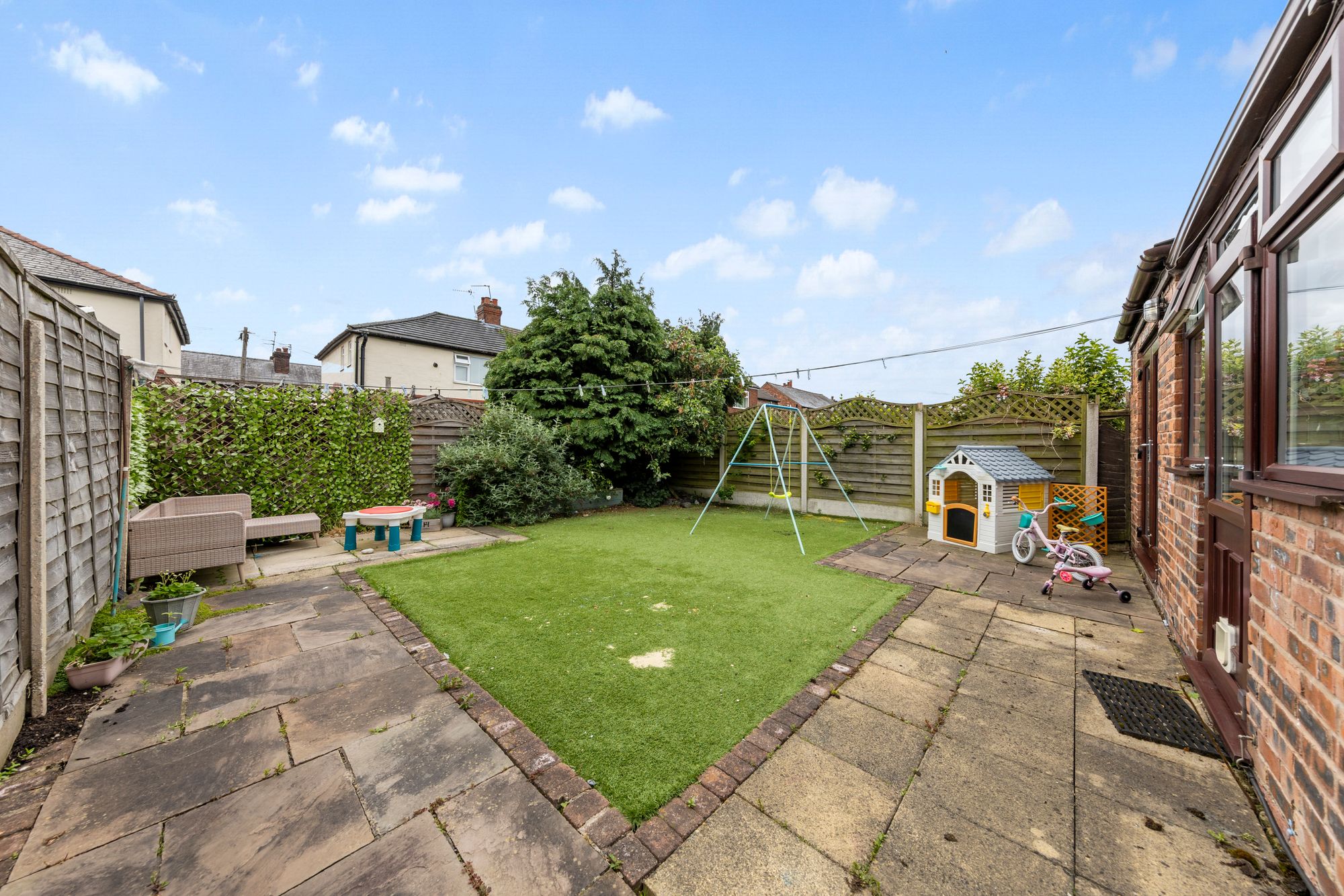 Grange Avenue, Warrington, WA4