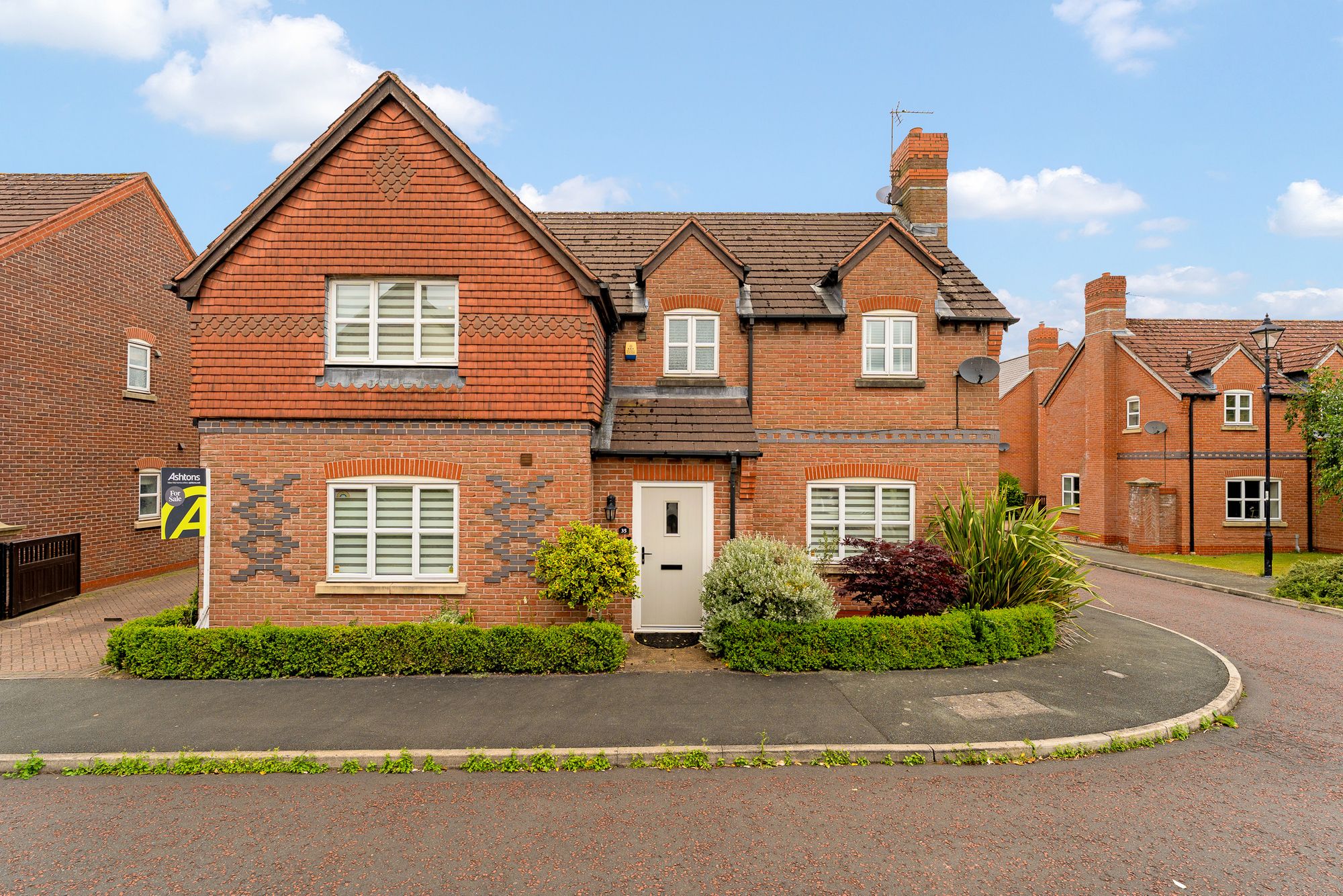Norlands Park, Widnes, WA8