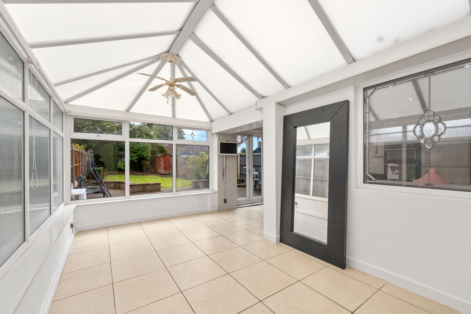Dragon Lane, Whiston, L35