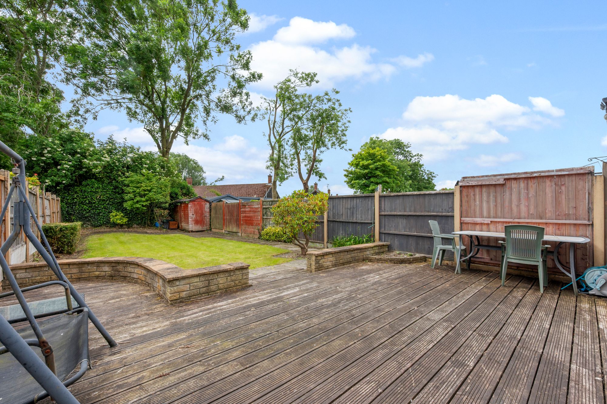 Dragon Lane, Whiston, L35