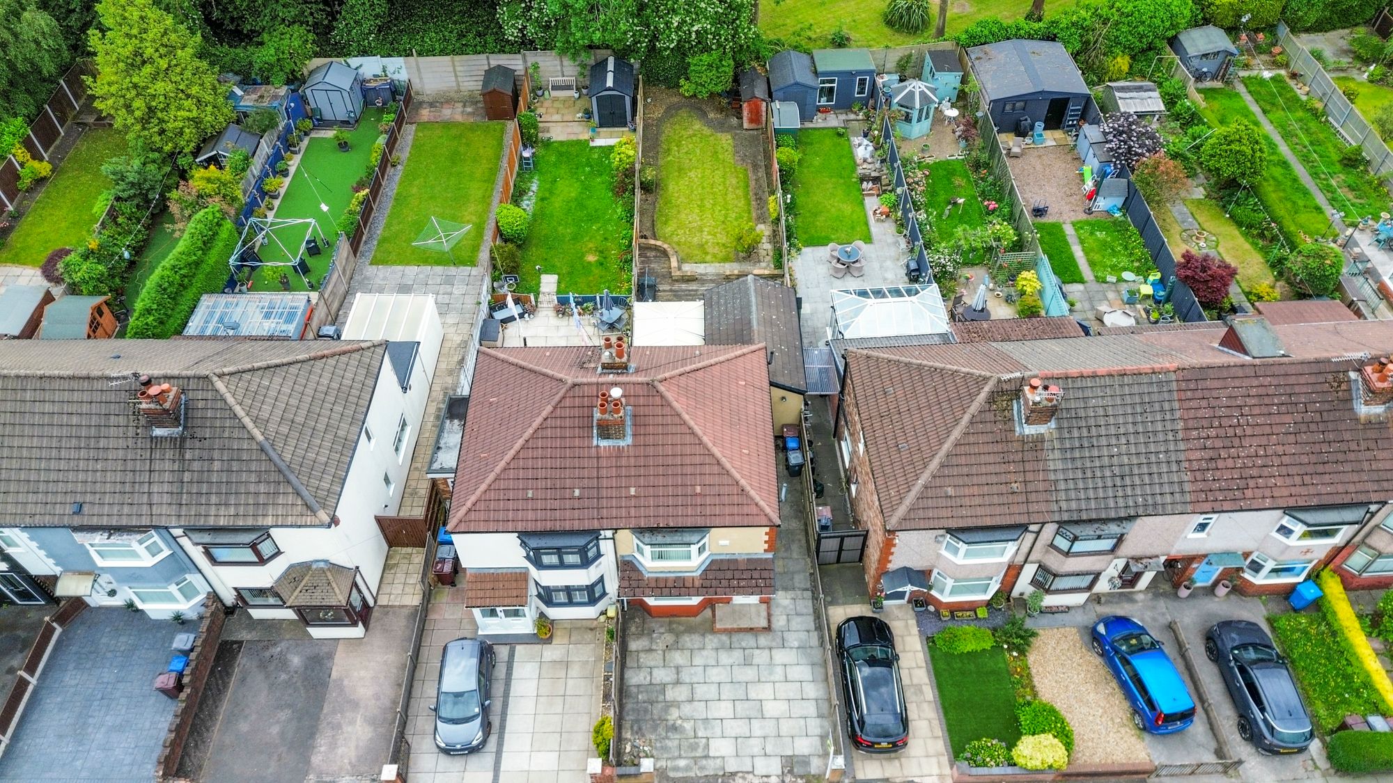 Dragon Lane, Whiston, L35